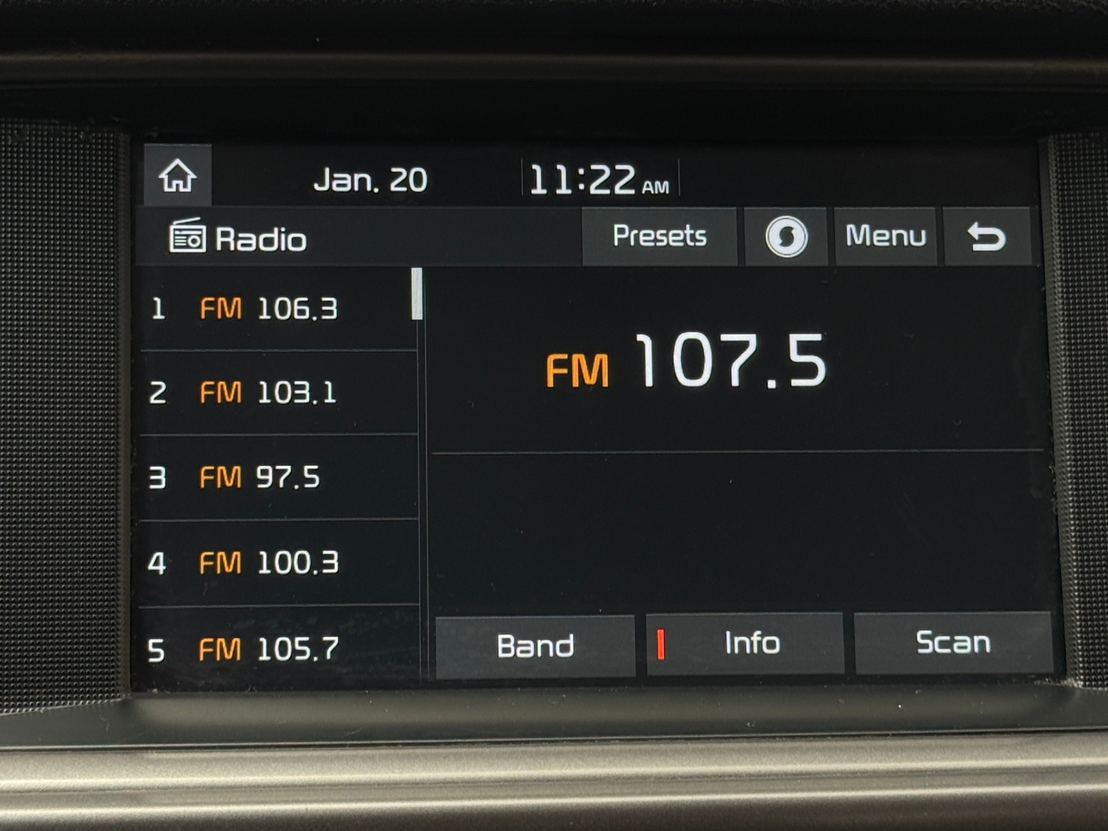 Thumbnail: 2018 Kia Optima - 4