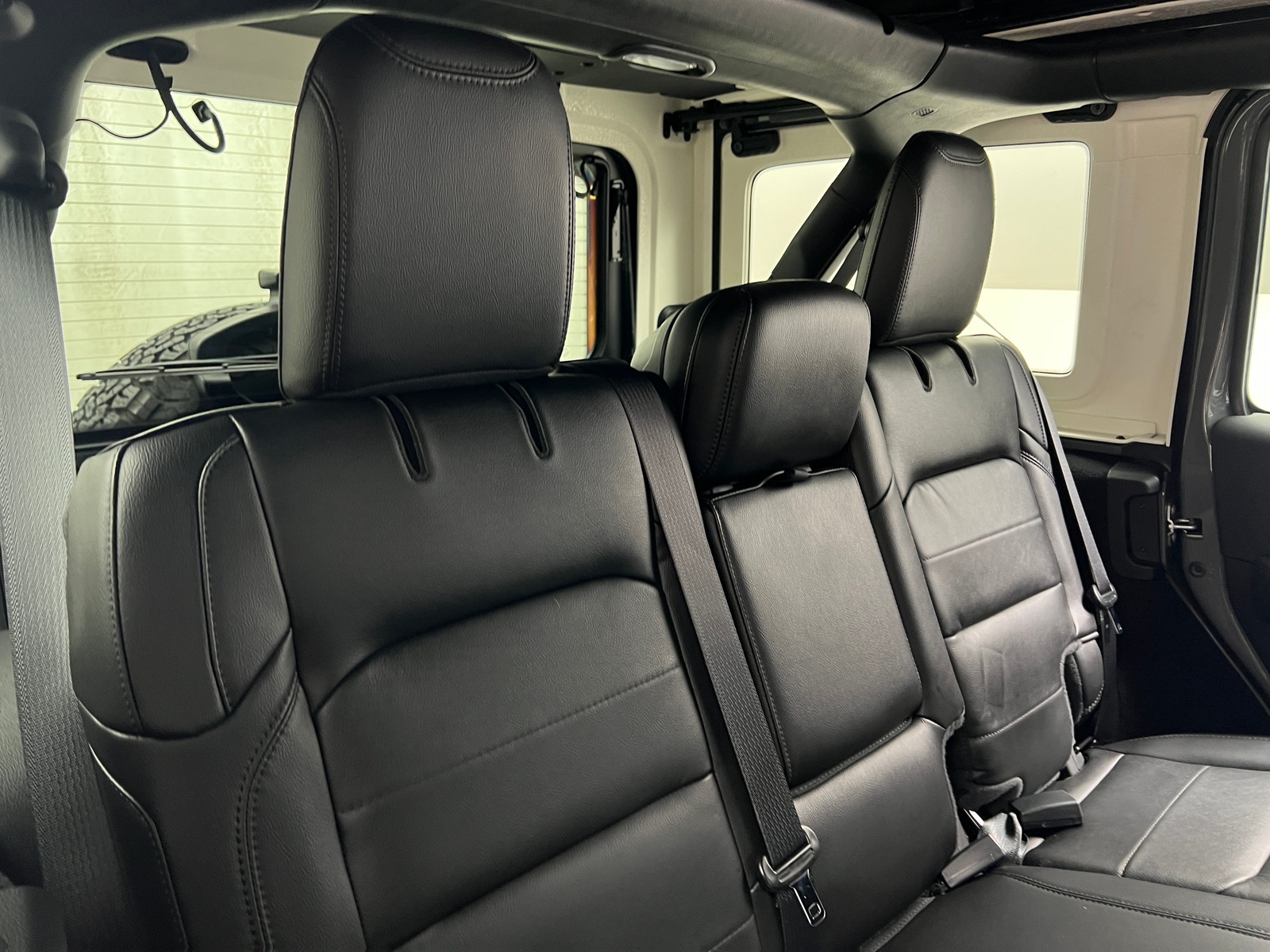 Thumbnail: 2021 Jeep Wrangler - 5