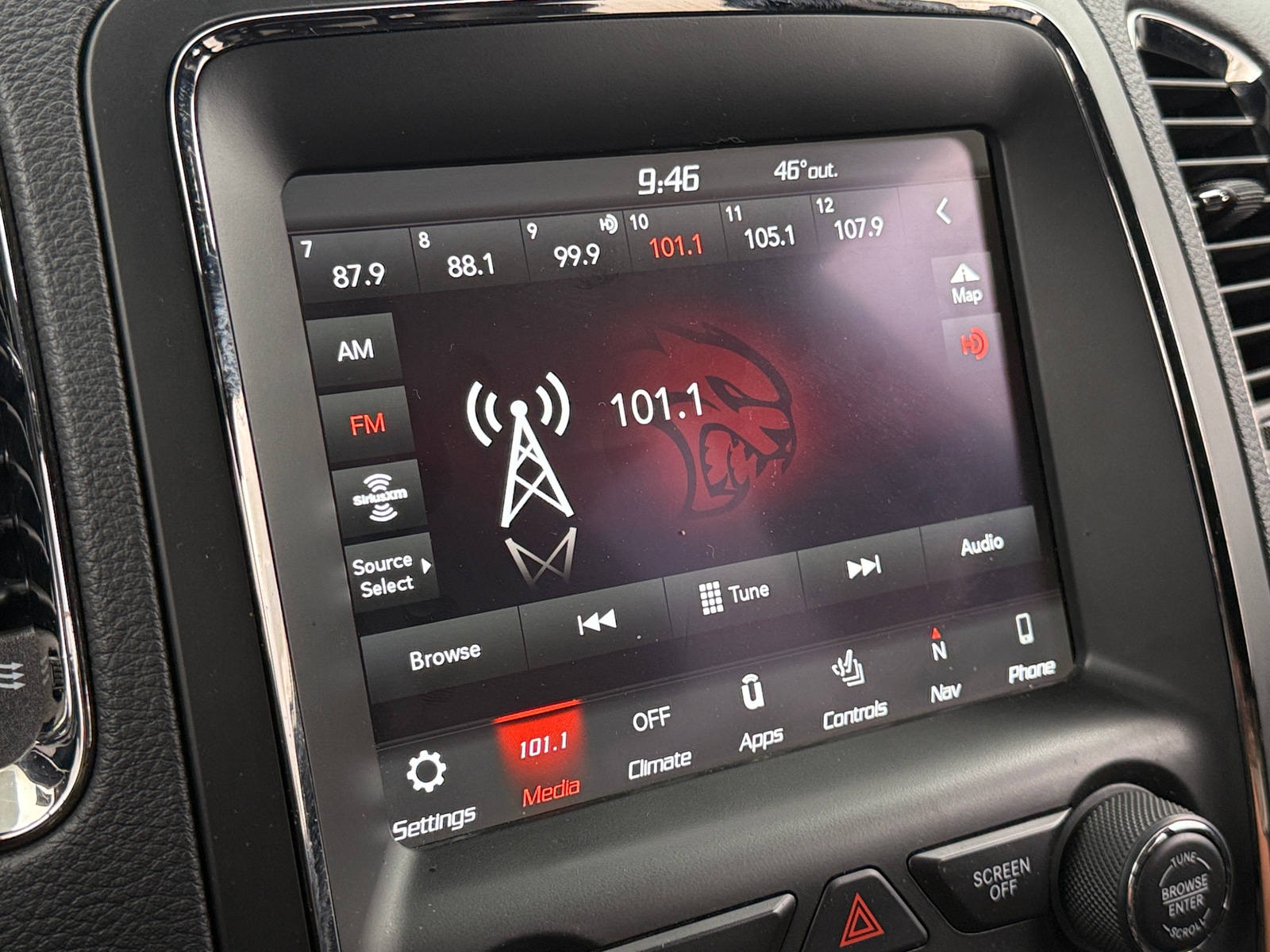 Thumbnail: 2018 Dodge Durango - 3