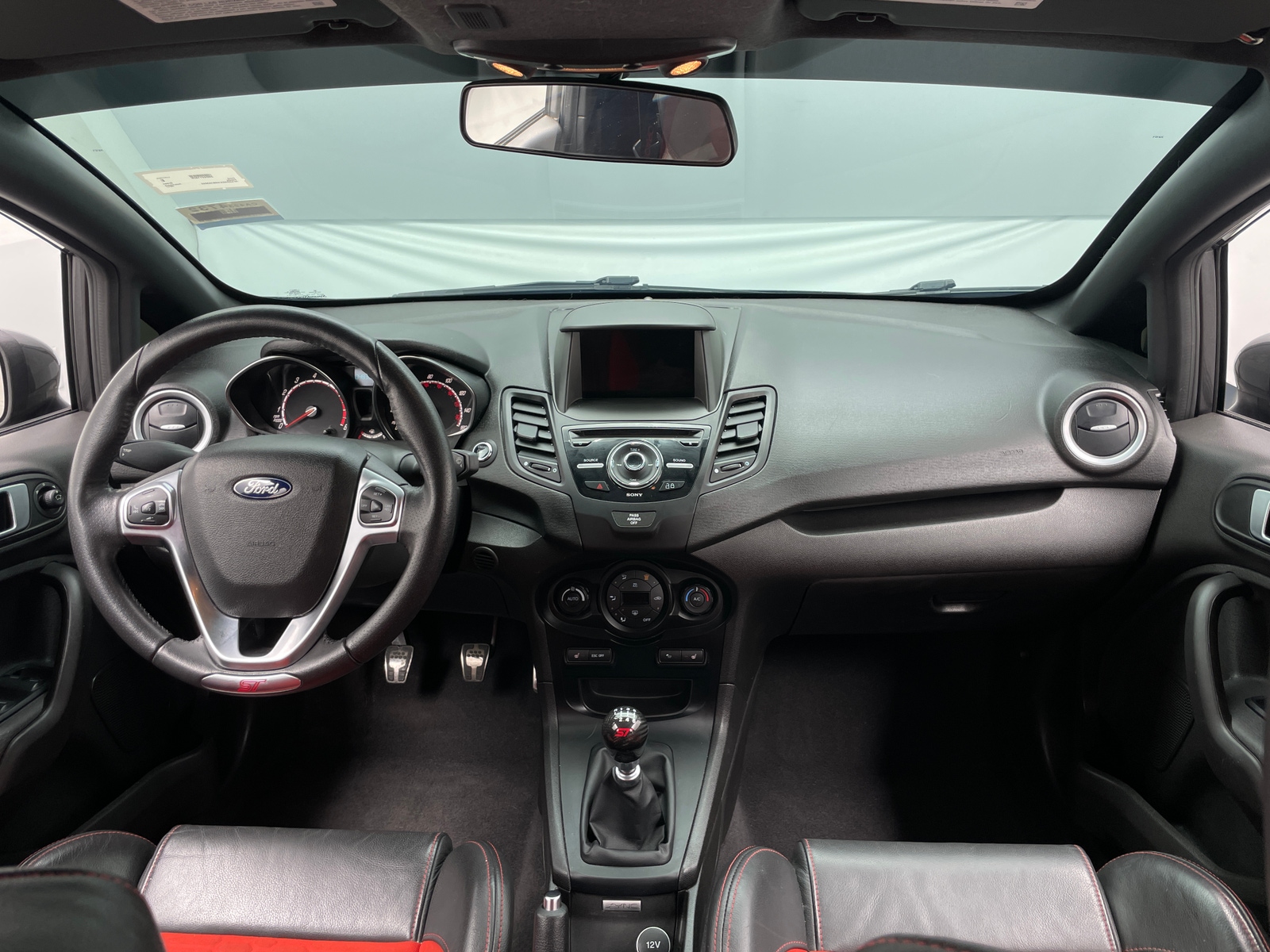 Thumbnail: 2017 Ford Fiesta - 2