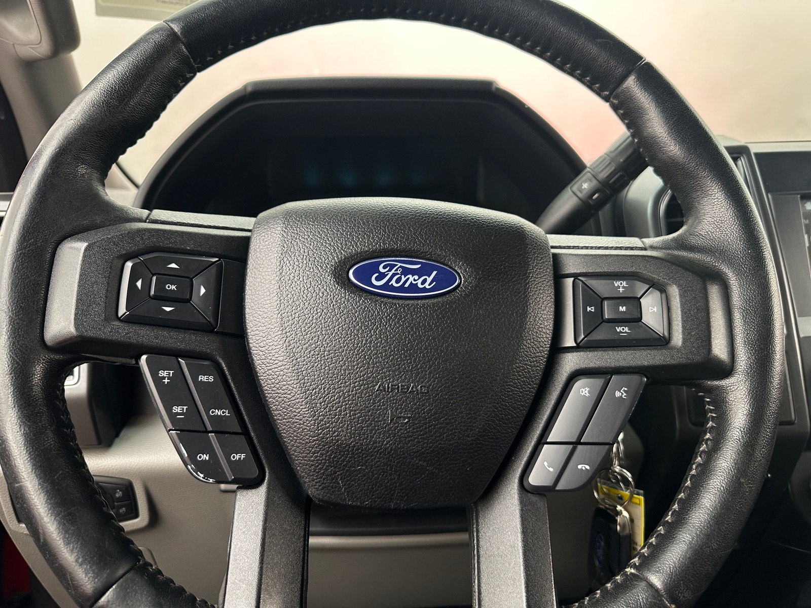 Thumbnail: 2018 Ford Econoline - 5