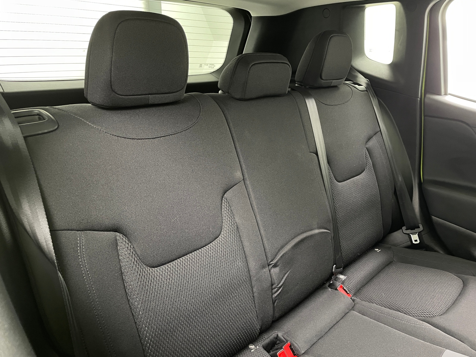 Thumbnail: 2018 Jeep Renegade - 6