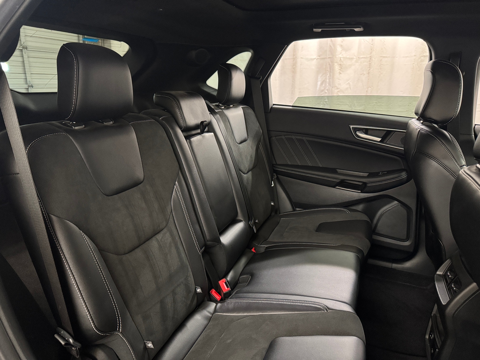 Thumbnail: 2022 Ford Edge - 6