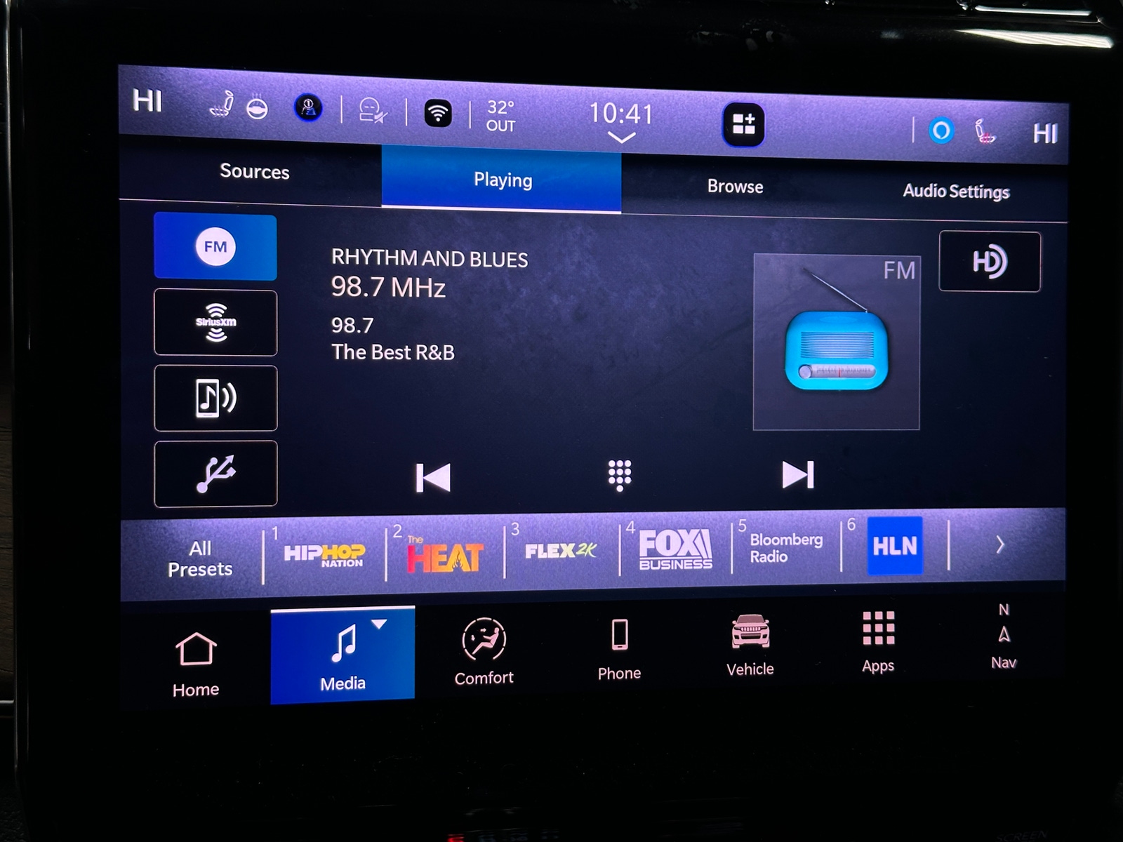 Thumbnail: 2025 Jeep Grand Cherokee - 3