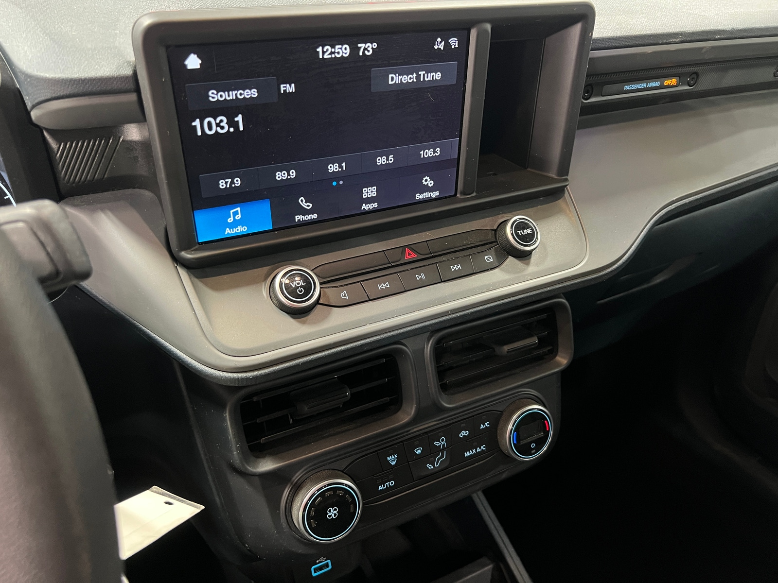 Thumbnail: 2022 Ford Maverick - 4