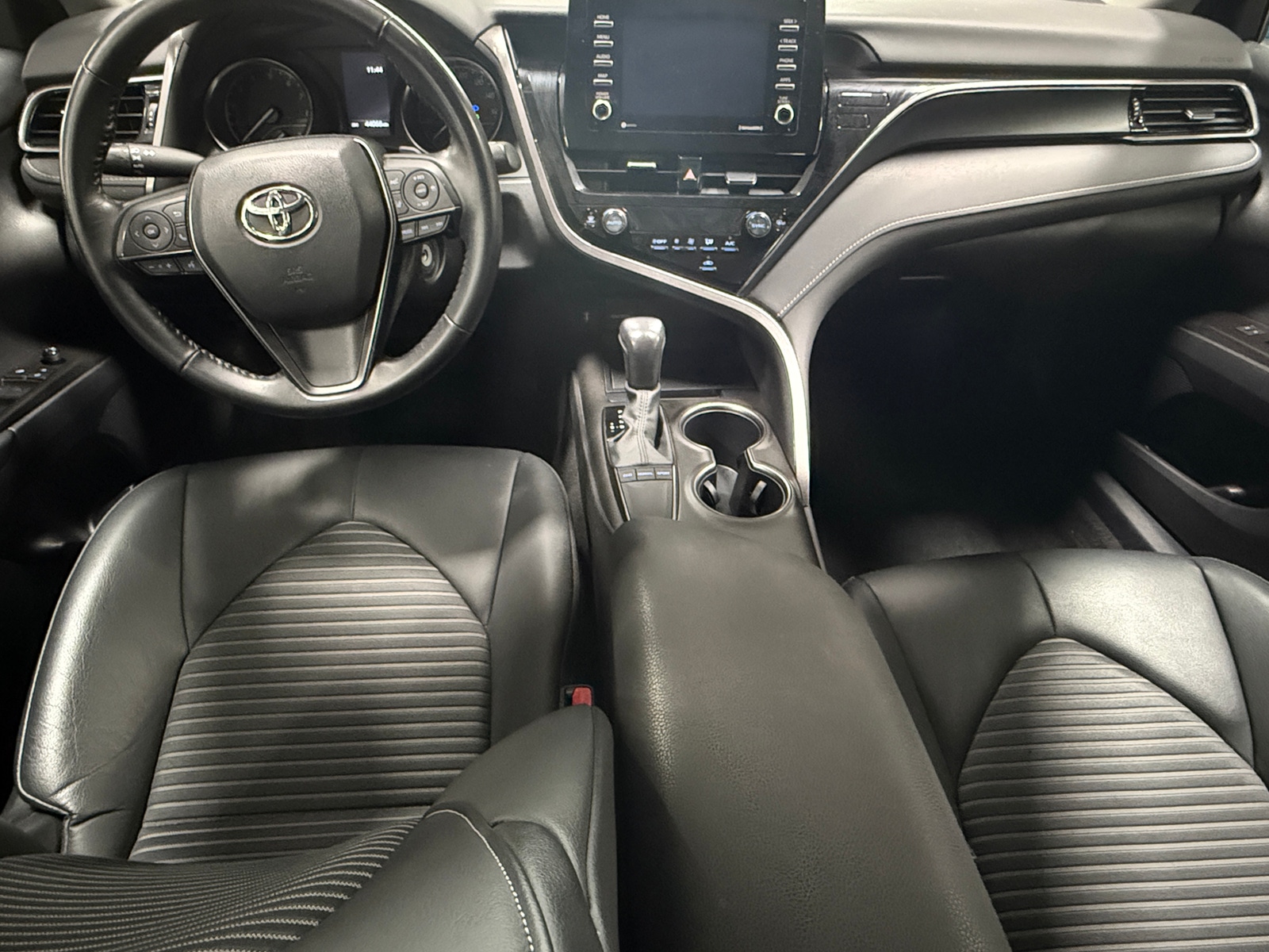 Thumbnail: 2022 Toyota Camry - 2