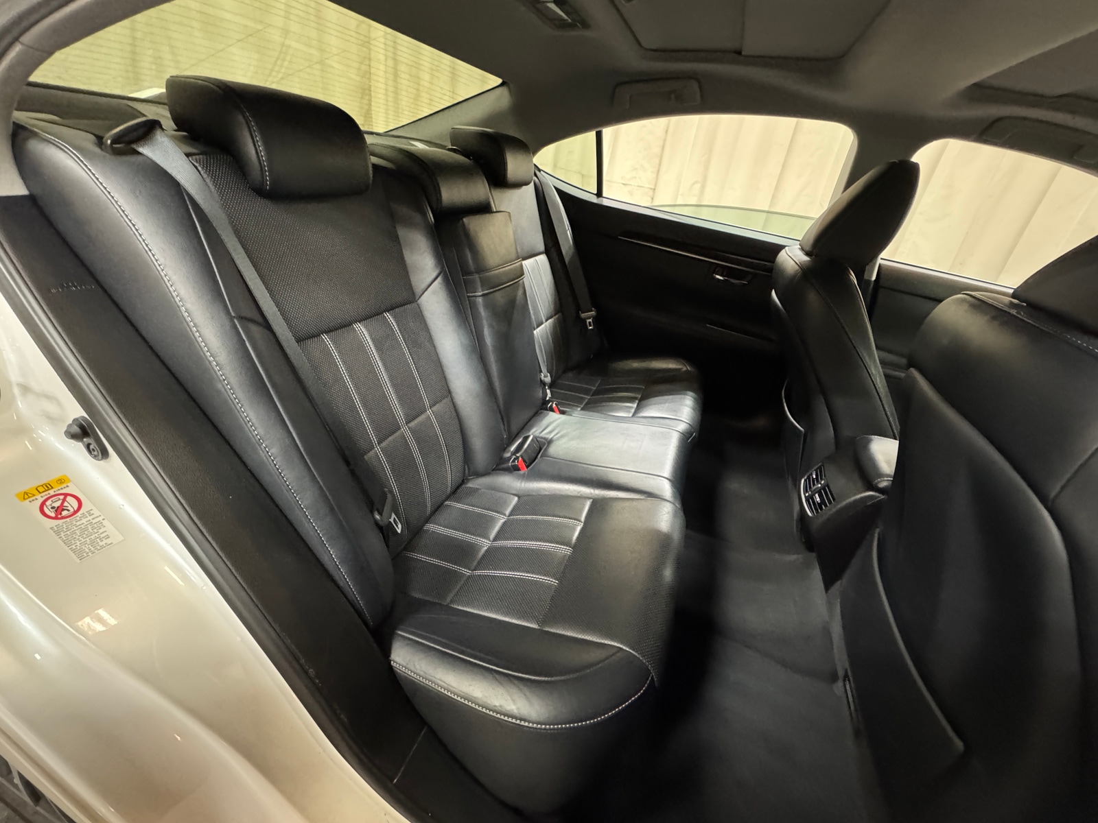 Thumbnail: 2018 Lexus ES - 5