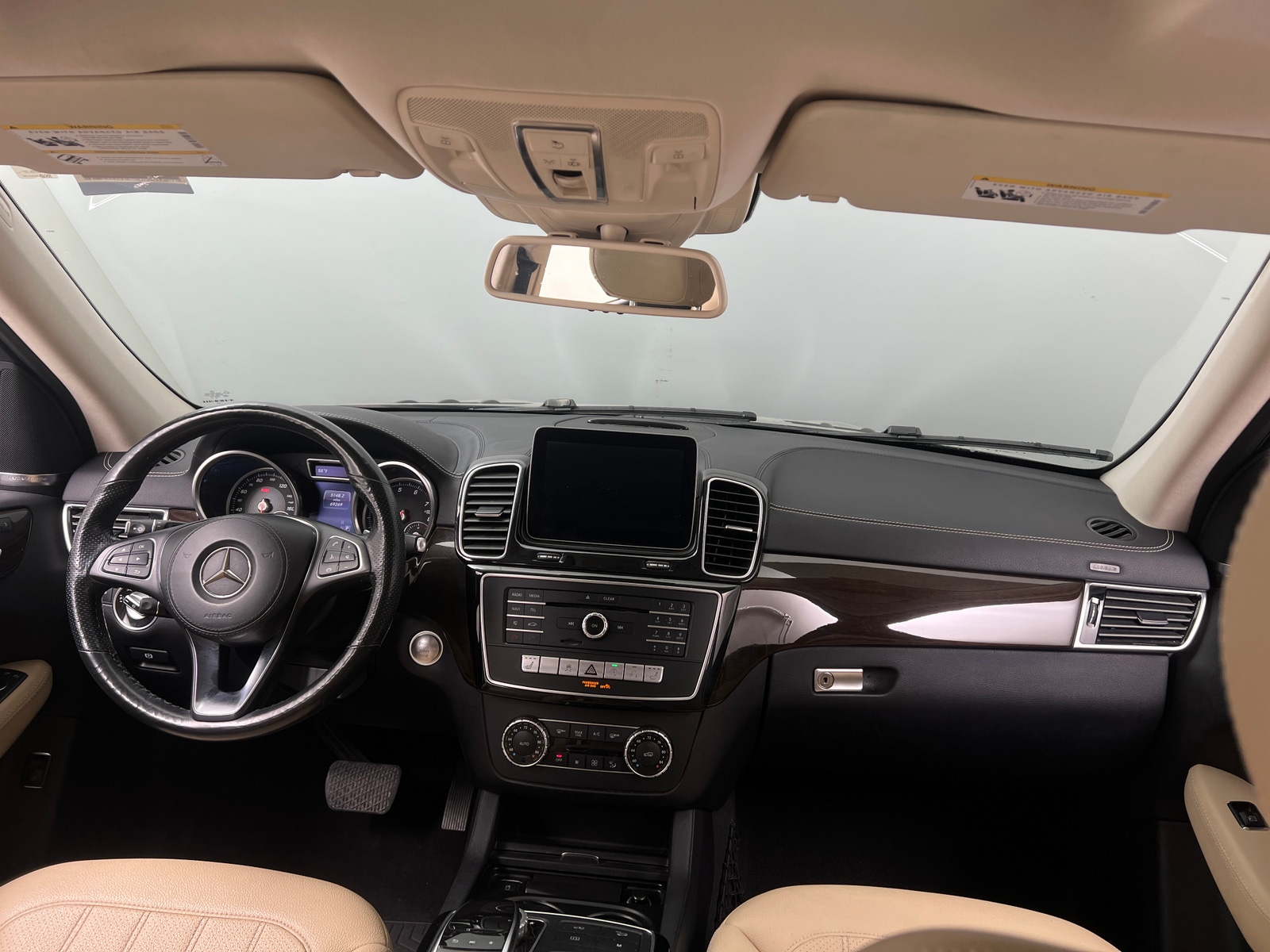 Thumbnail: 2017 Mercedes-Benz GLS - 2