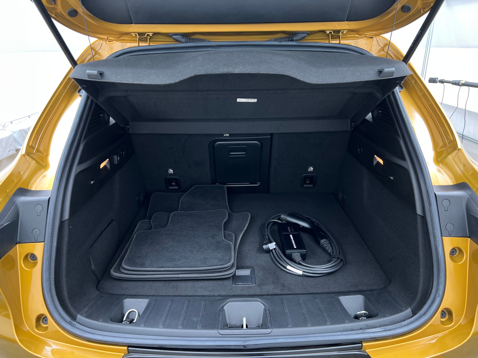 Thumbnail: 2024 Dodge Hornet - 7