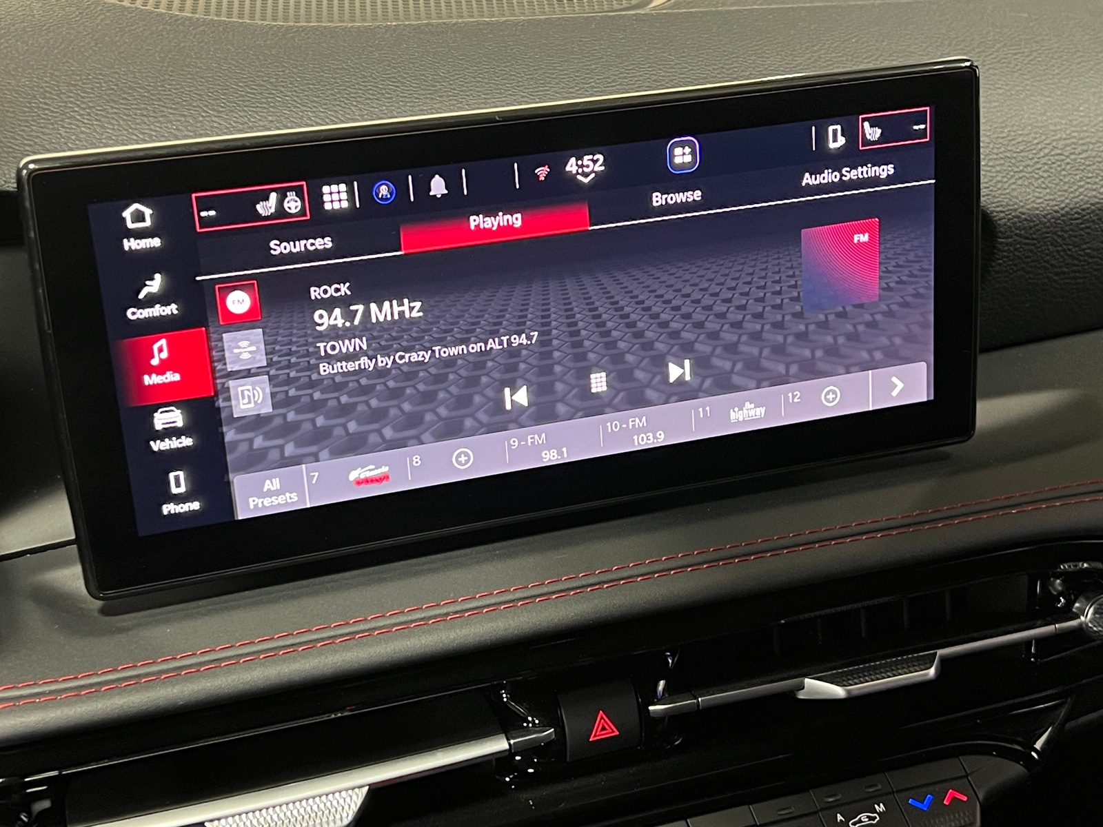 Thumbnail: 2024 Dodge Hornet - 4