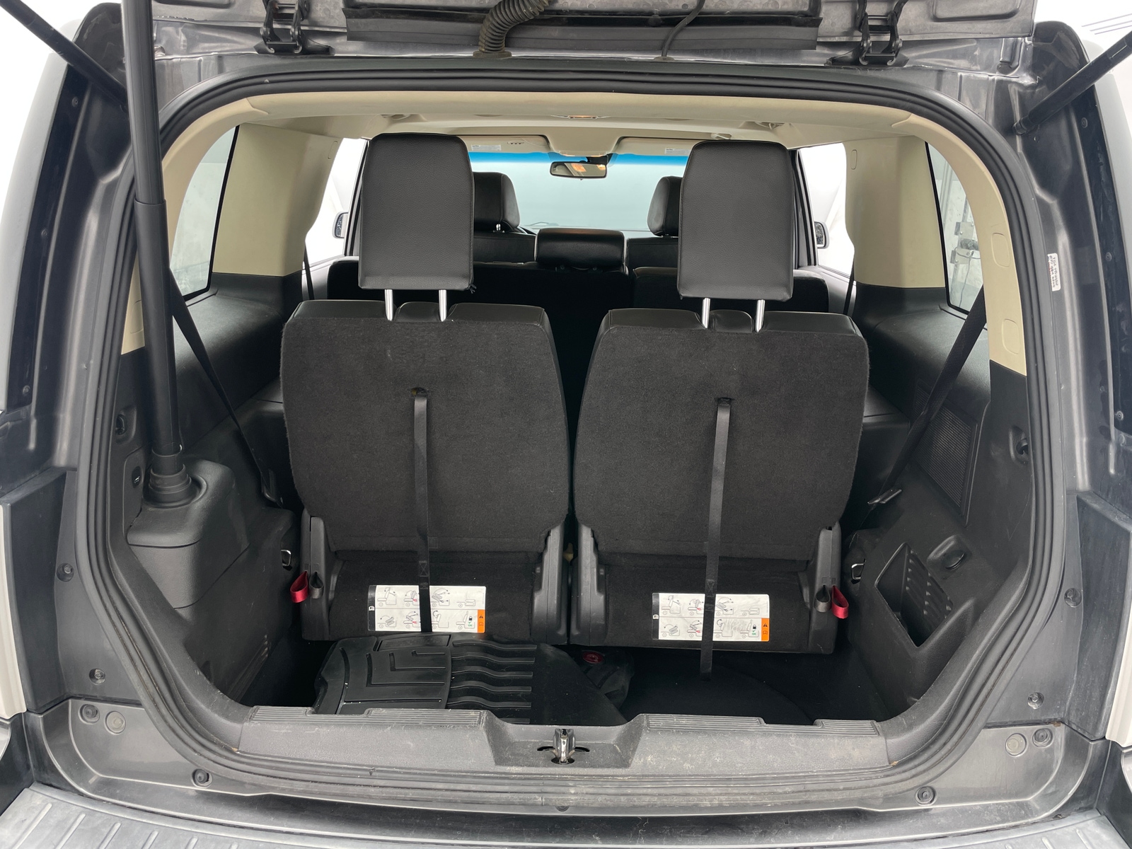 Thumbnail: 2017 Ford Flex - 6