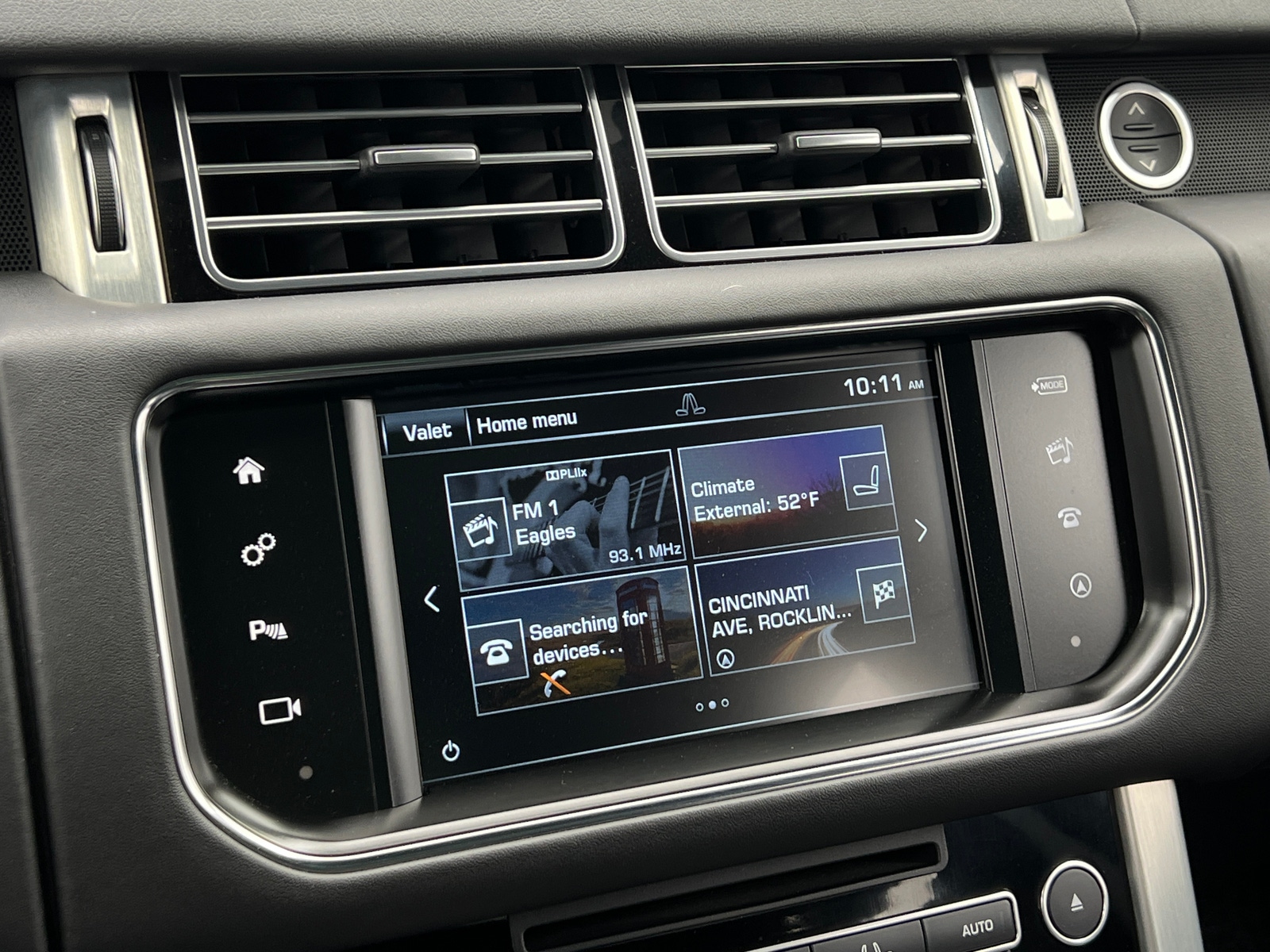 Thumbnail: 2016 Land Rover Range Rover - 3