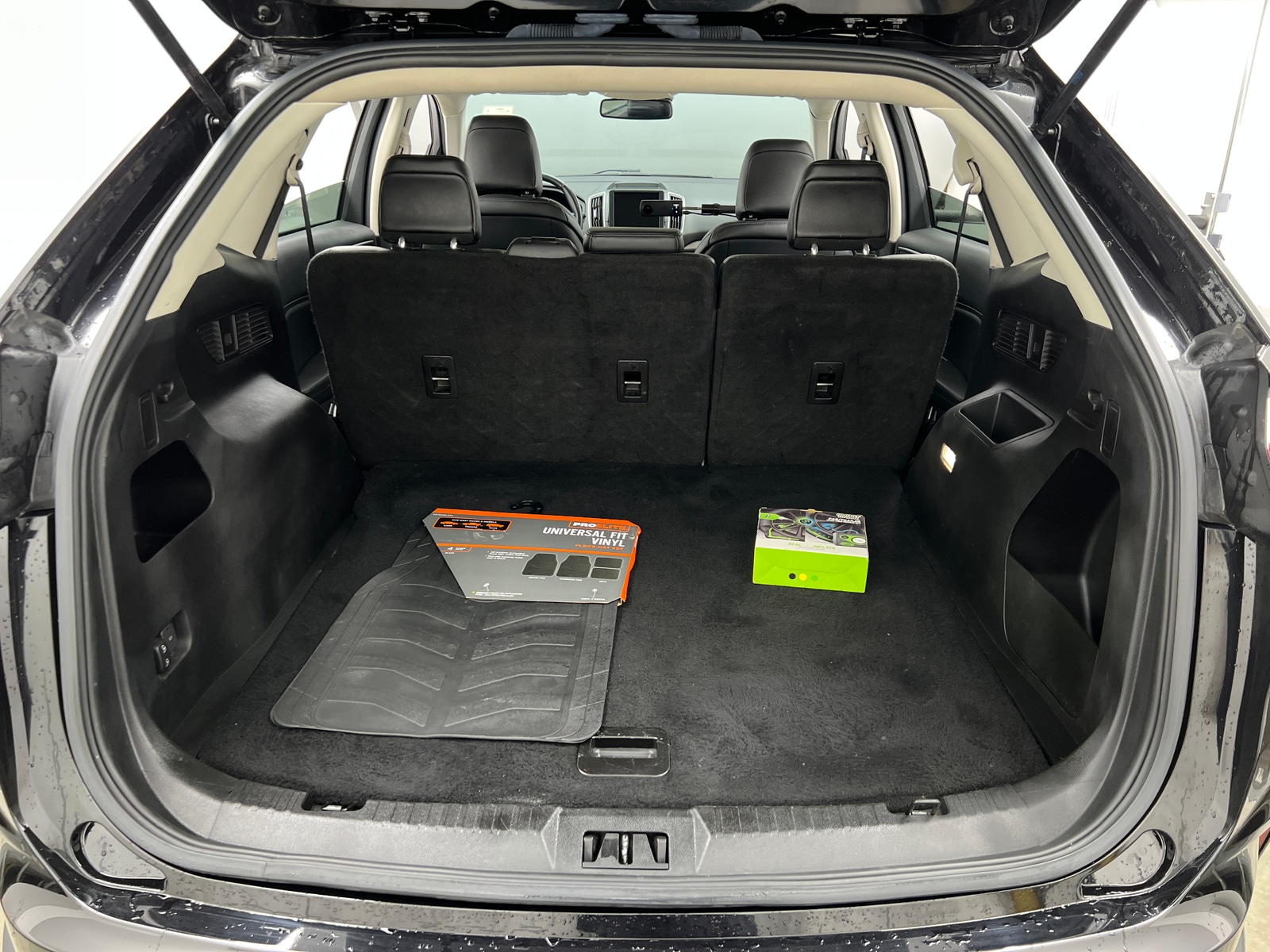 Thumbnail: 2023 Ford Edge - 6