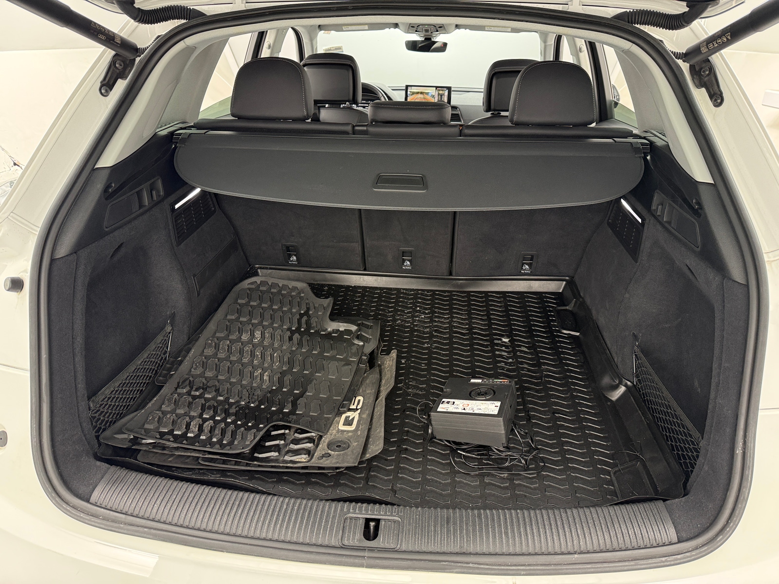 Thumbnail: 2023 Audi Q5 - 6