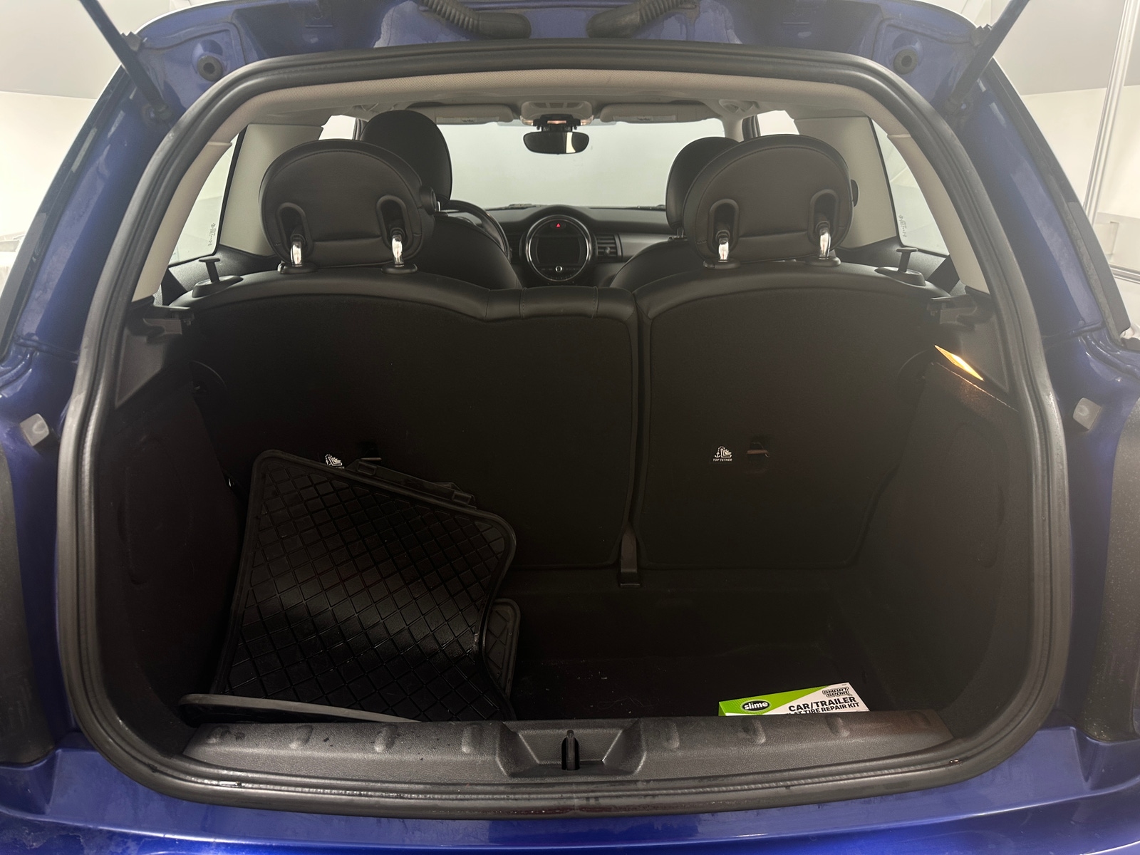 Thumbnail: 2019 MINI Cooper Hardtop - 6