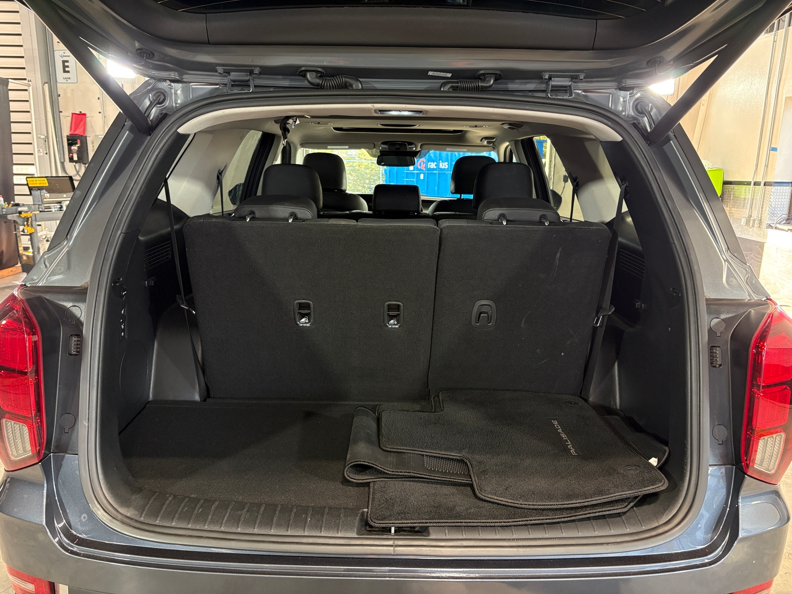 Thumbnail: 2022 Hyundai Palisade - 6