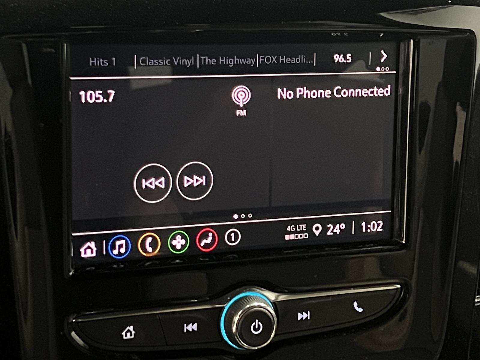 Thumbnail: 2023 Chevrolet Traverse - 4