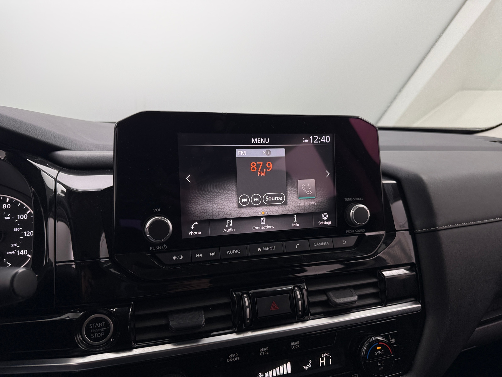 Thumbnail: 2024 Nissan Pathfinder - 4