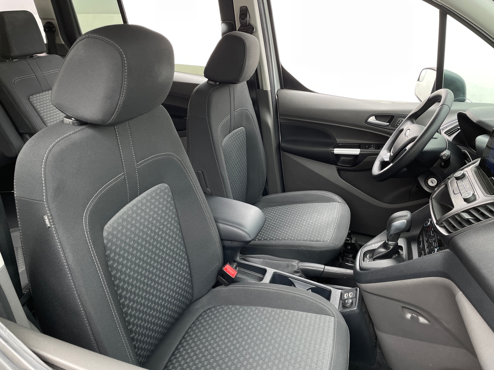 Thumbnail: 2021 Ford Transit Series - 2