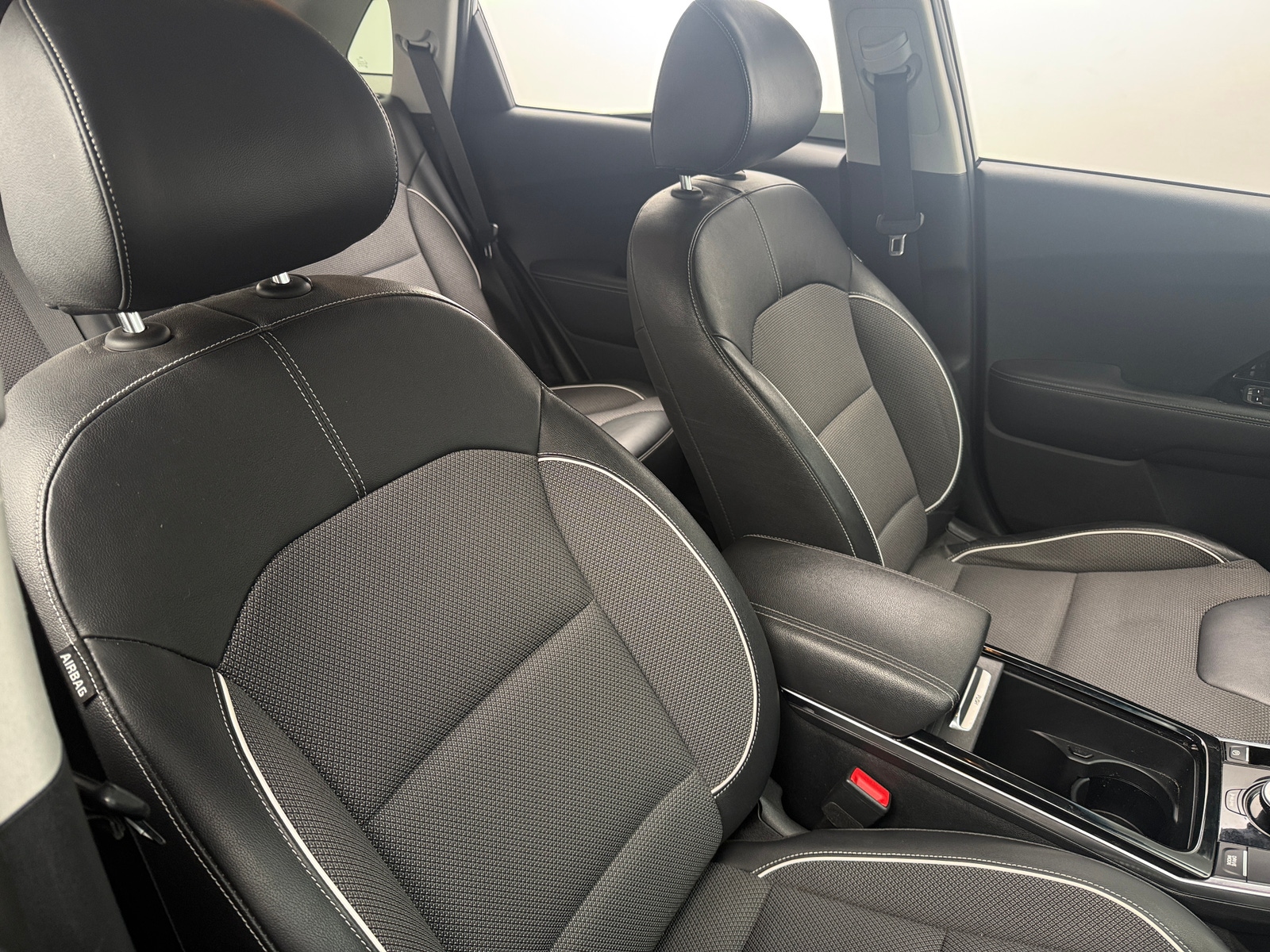 Thumbnail: 2019 Kia Niro - 2