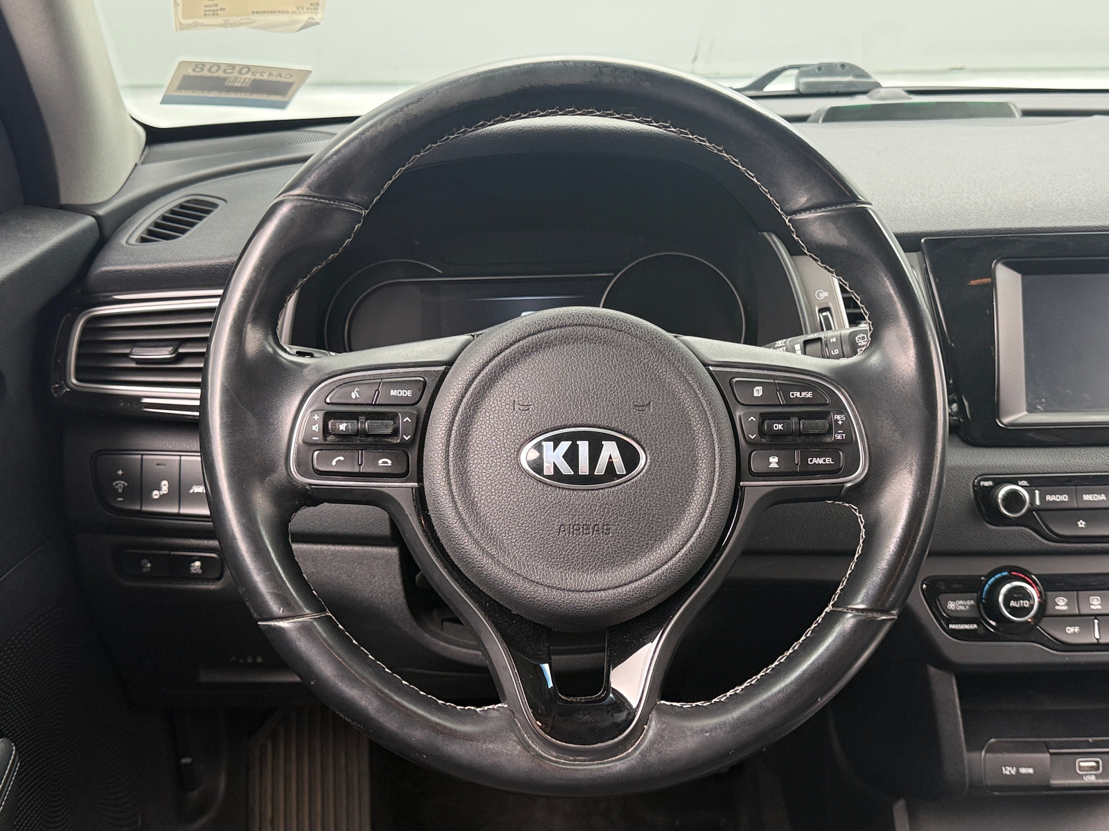 Thumbnail: 2019 Kia Niro - 5