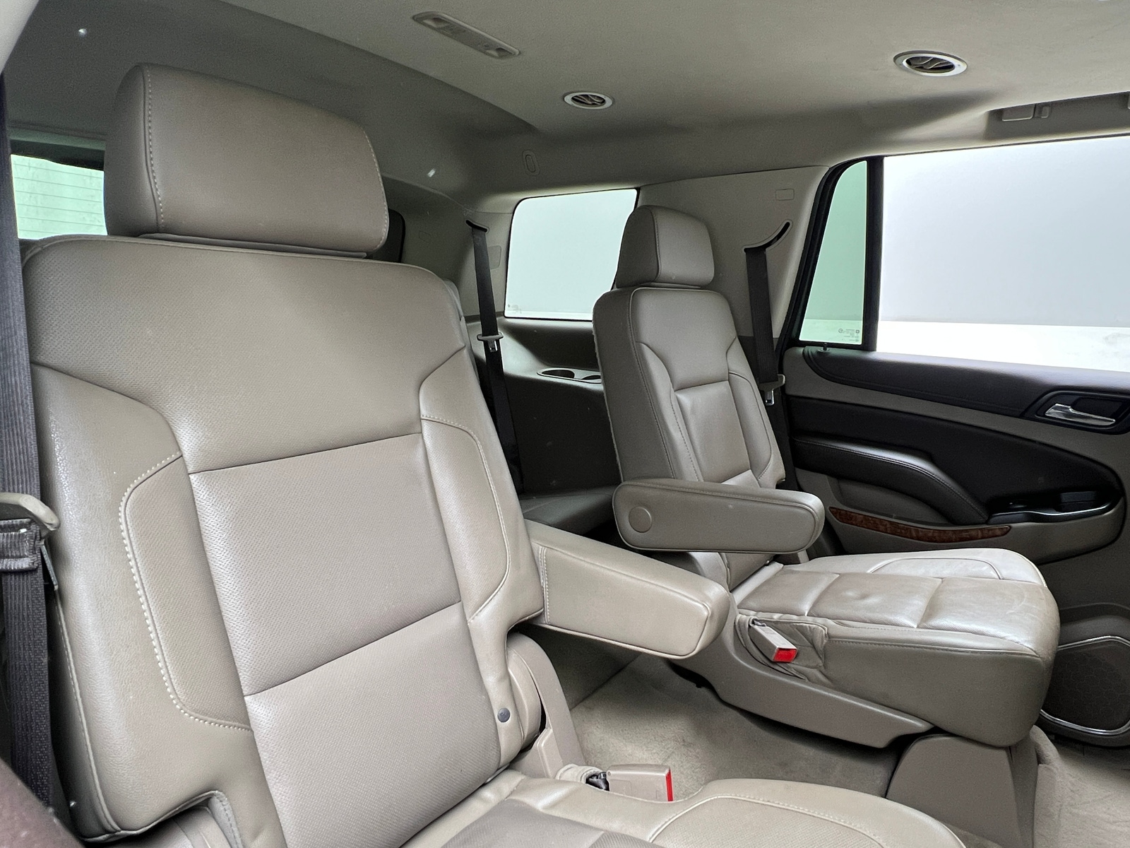 Thumbnail: 2019 Chevrolet Tahoe - 5