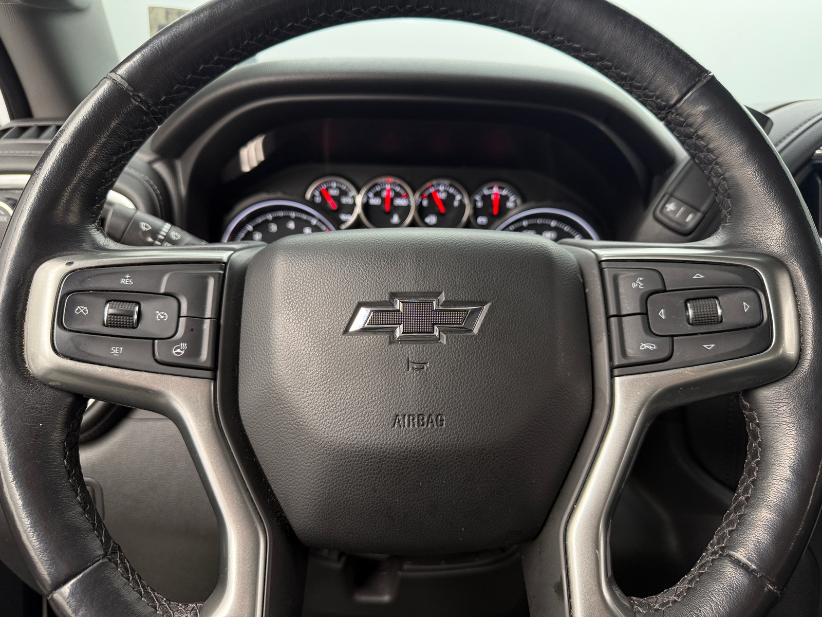 Thumbnail: 2021 Chevrolet Silverado 1500 - 5