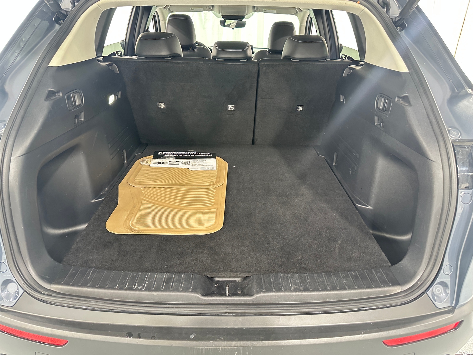 Thumbnail: 2025 Mazda CX-50 - 6