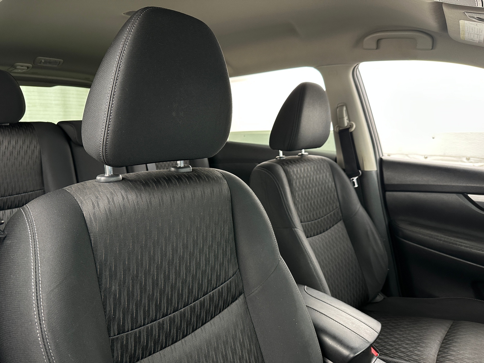 Thumbnail: 2018 Nissan Rogue - 2