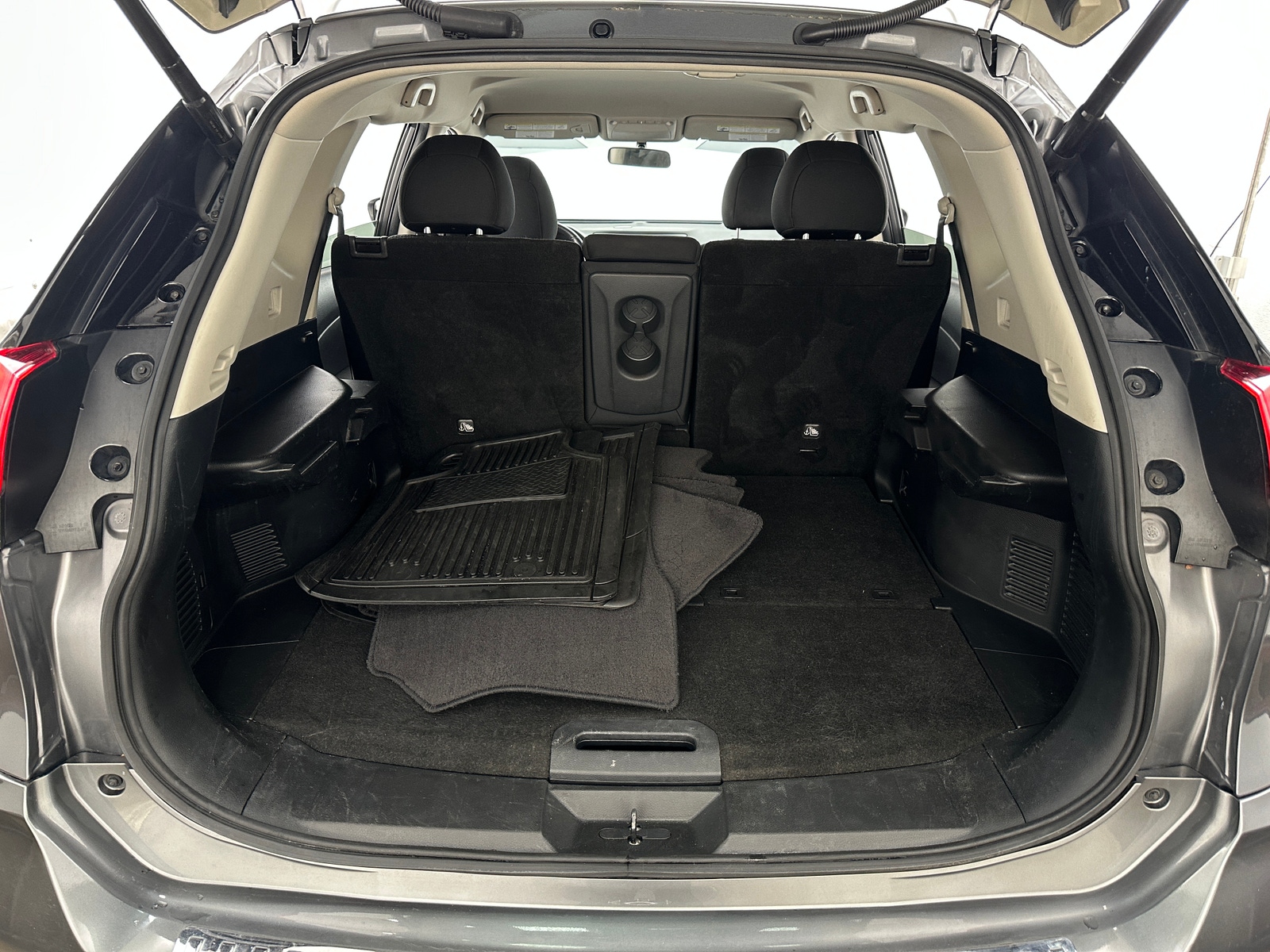 Thumbnail: 2018 Nissan Rogue - 7