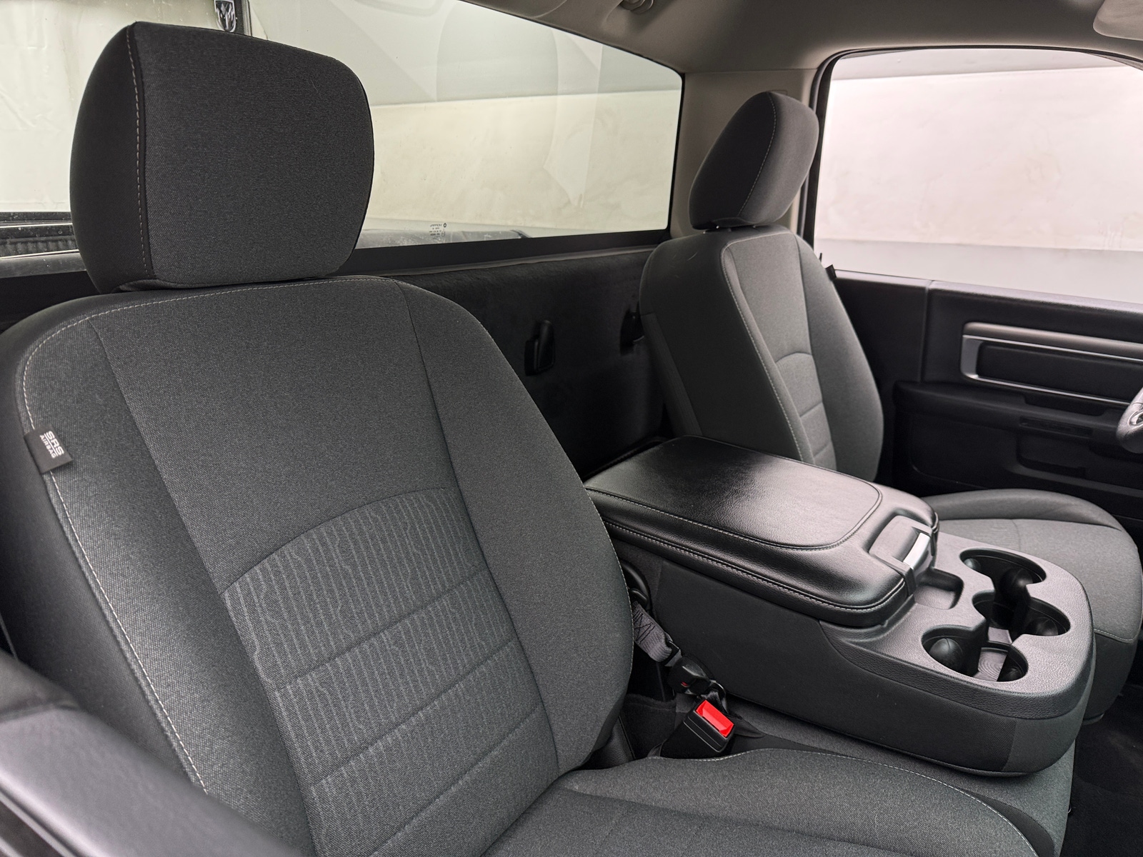 Thumbnail: 2021 RAM 1500 Classic - 2