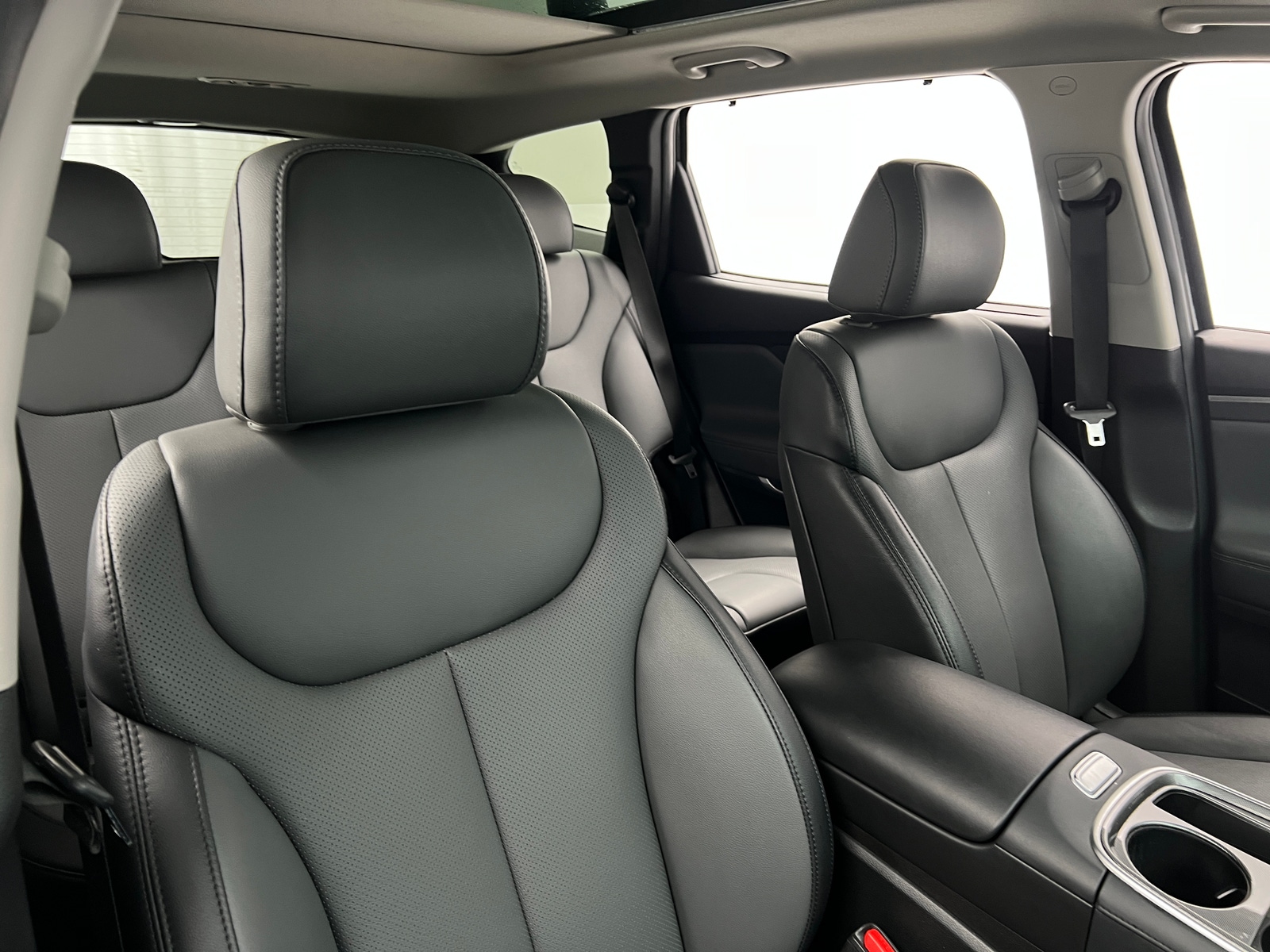 Thumbnail: 2023 Hyundai Santa Fe - 2