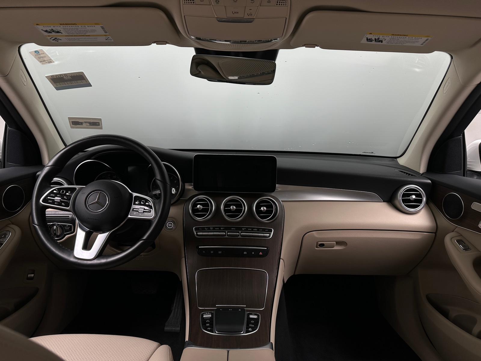 Thumbnail: 2022 Mercedes-Benz GLC - 2