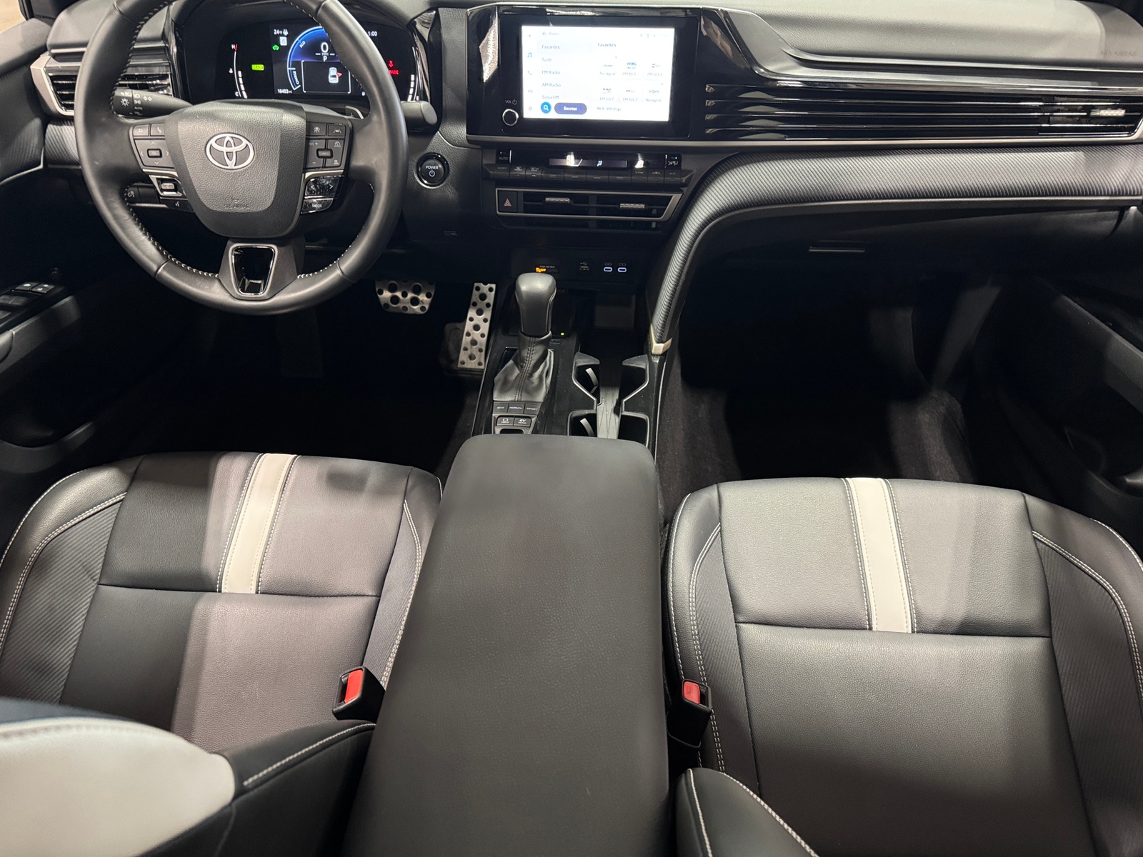 Thumbnail: 2025 Toyota Camry - 3