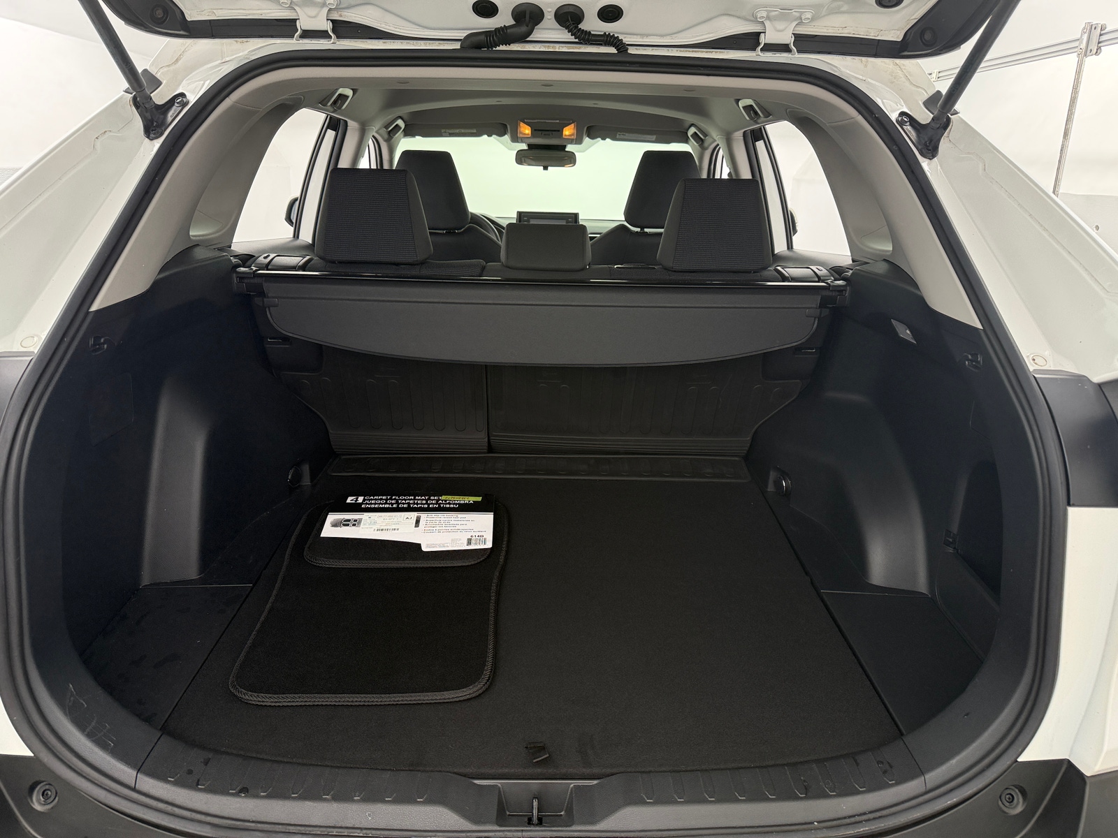 Thumbnail: 2020 Toyota RAV4 - 7