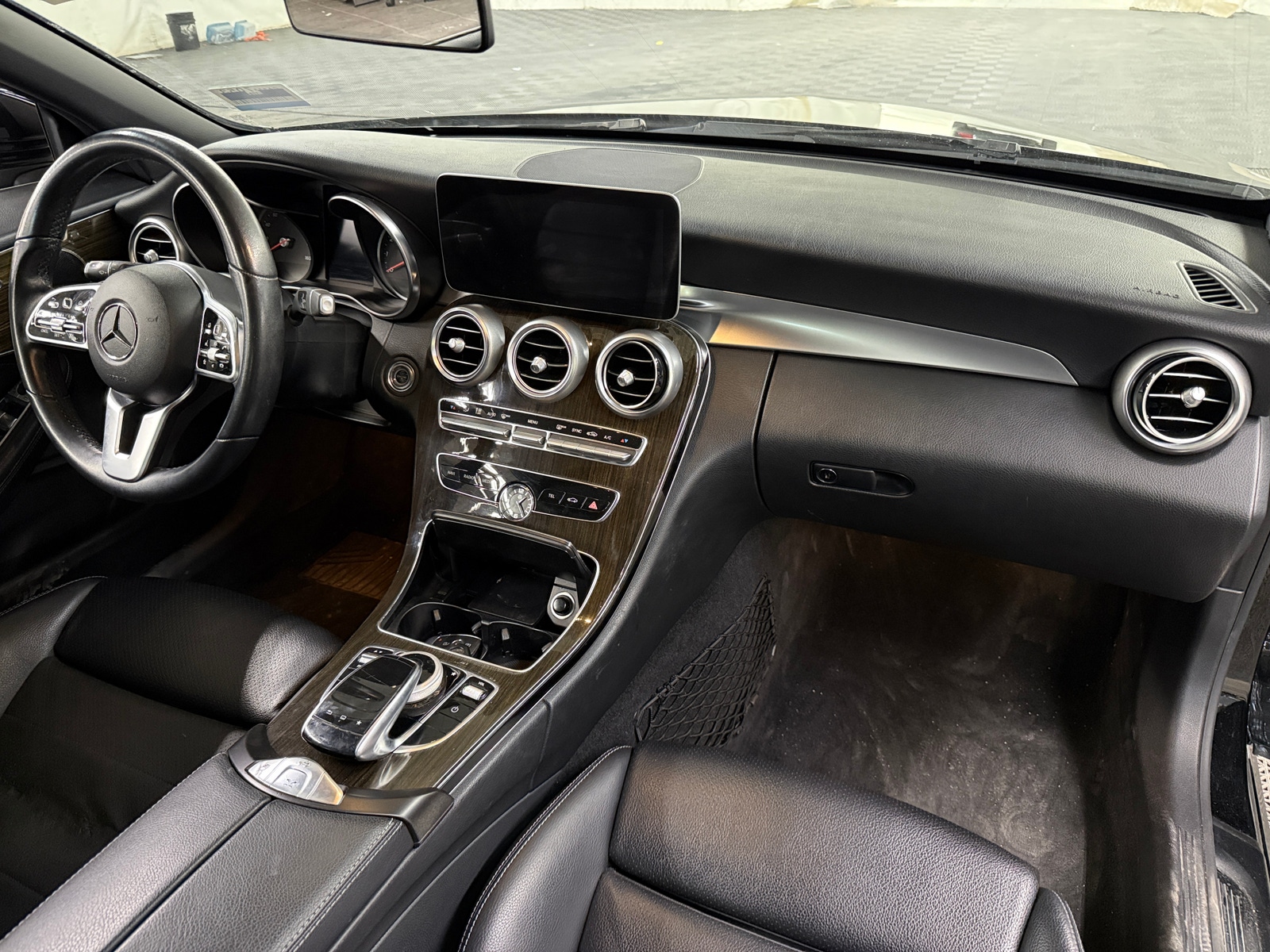 Thumbnail: 2019 Mercedes-Benz C-Class - 2