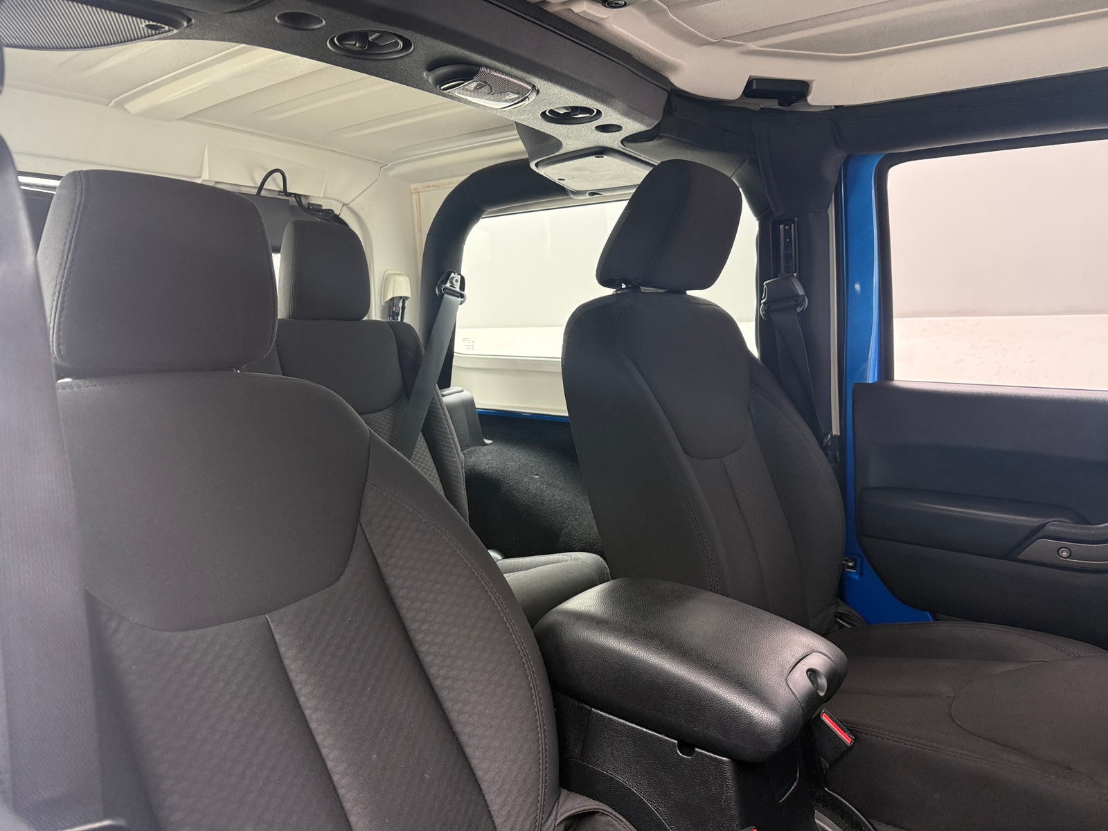 Thumbnail: 2015 Jeep Wrangler - 2