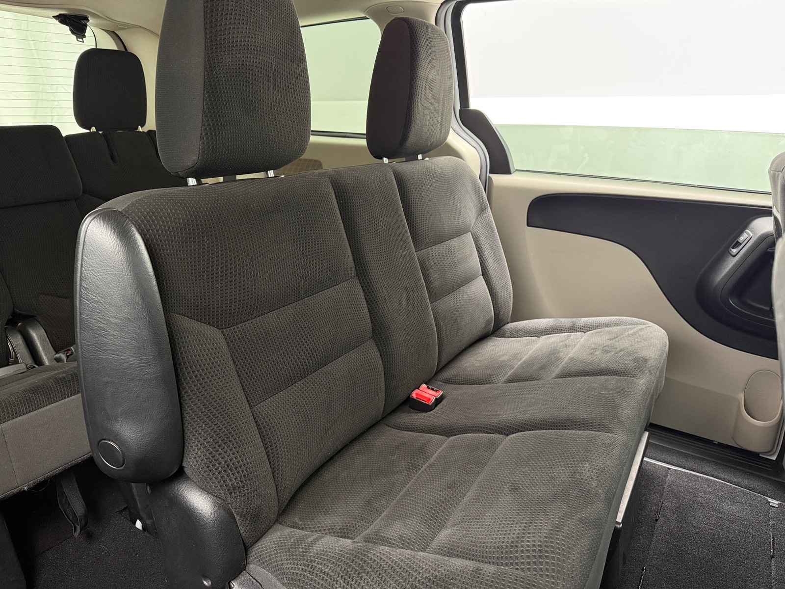 Thumbnail: 2019 Dodge Grand Caravan - 6