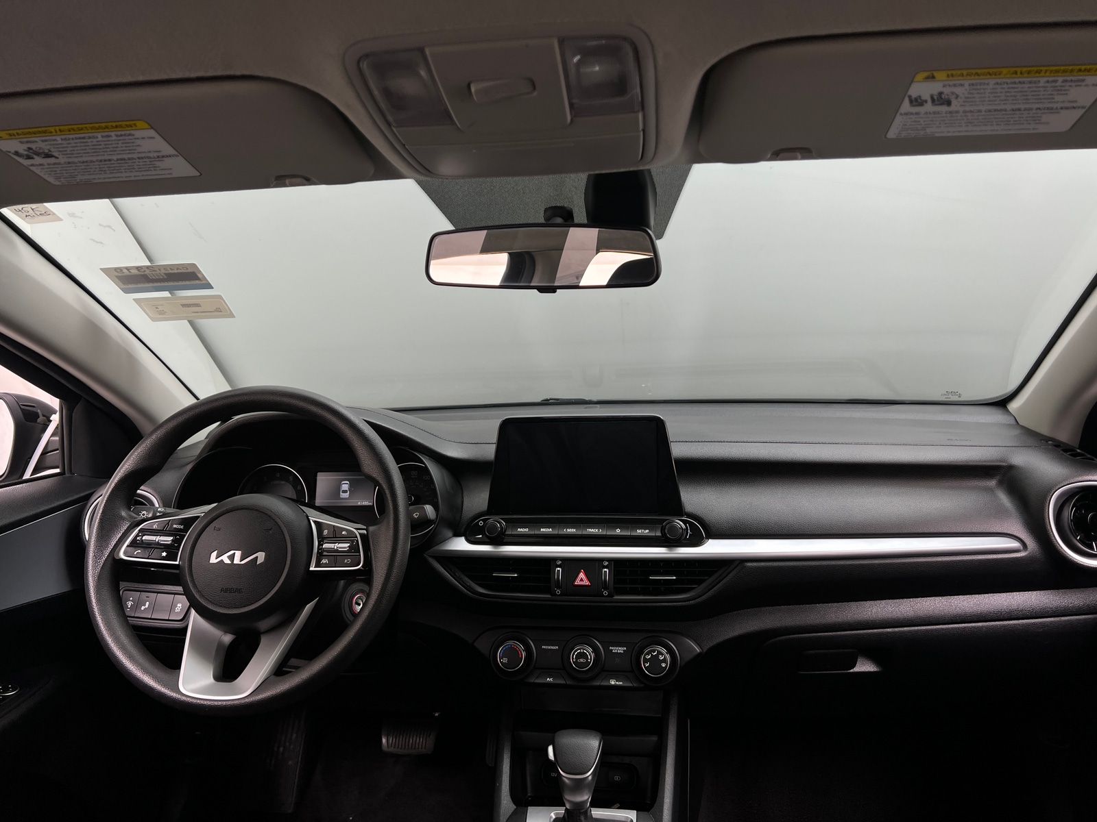 Thumbnail: 2024 Kia Forte - 3