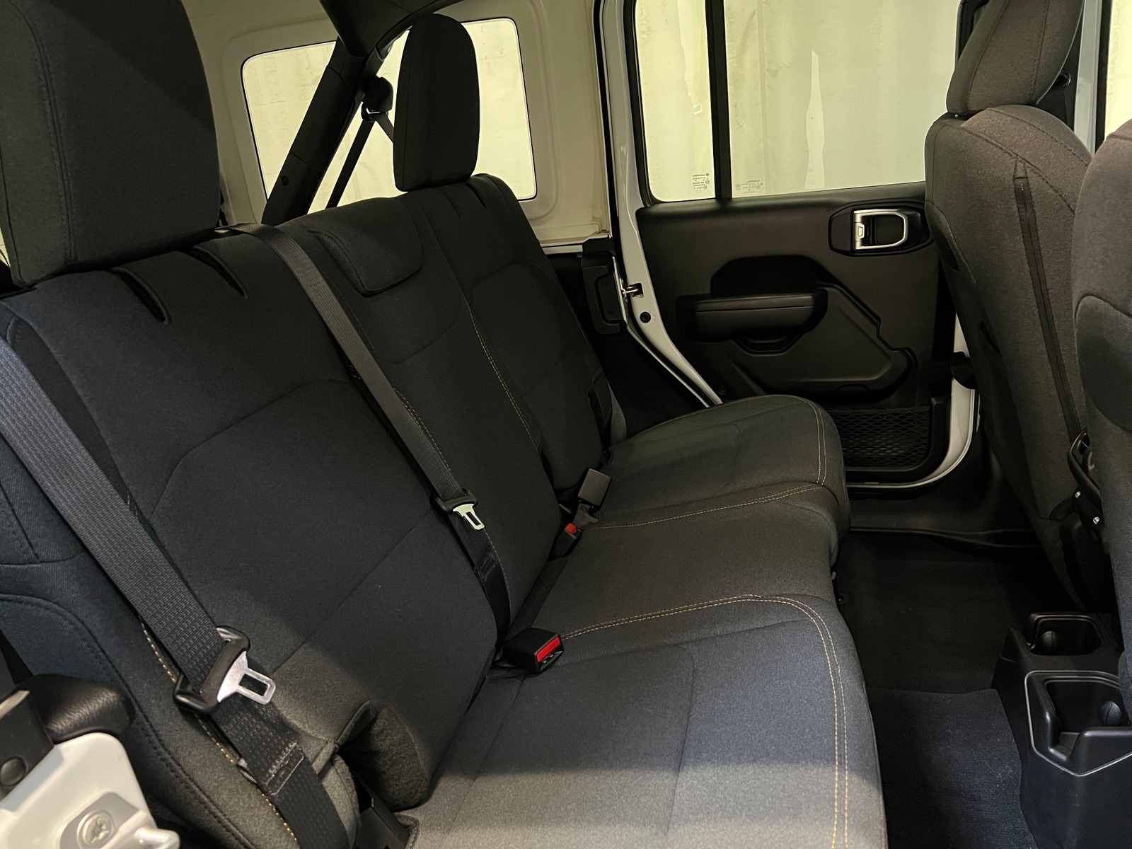 Thumbnail: 2025 Jeep Wrangler - 6