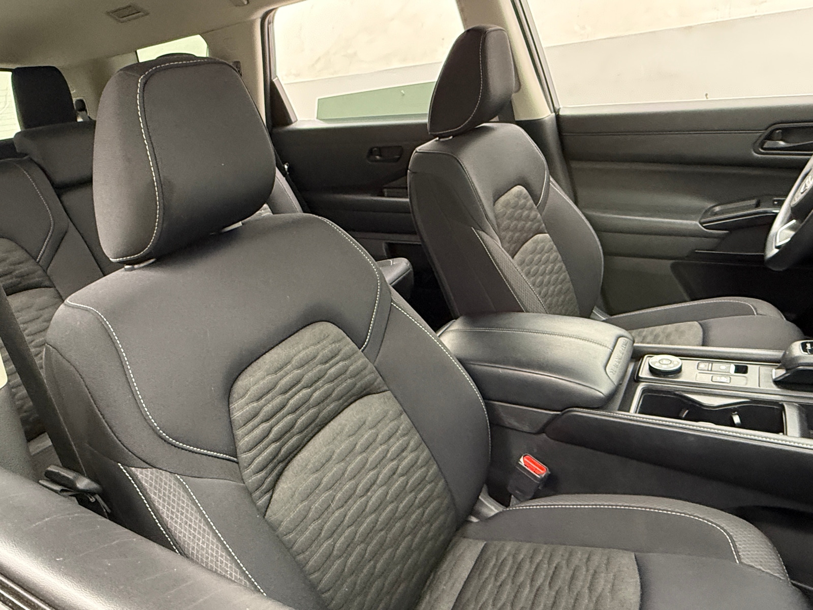 Thumbnail: 2023 Nissan Pathfinder - 2