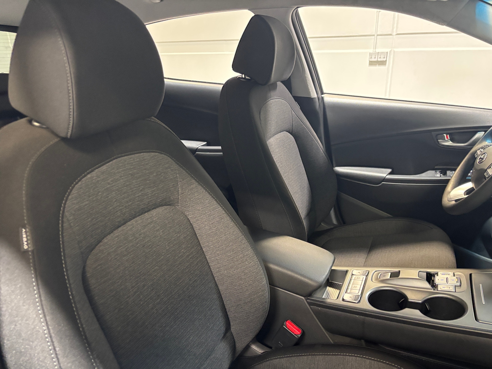 Thumbnail: 2023 Hyundai Kona - 2