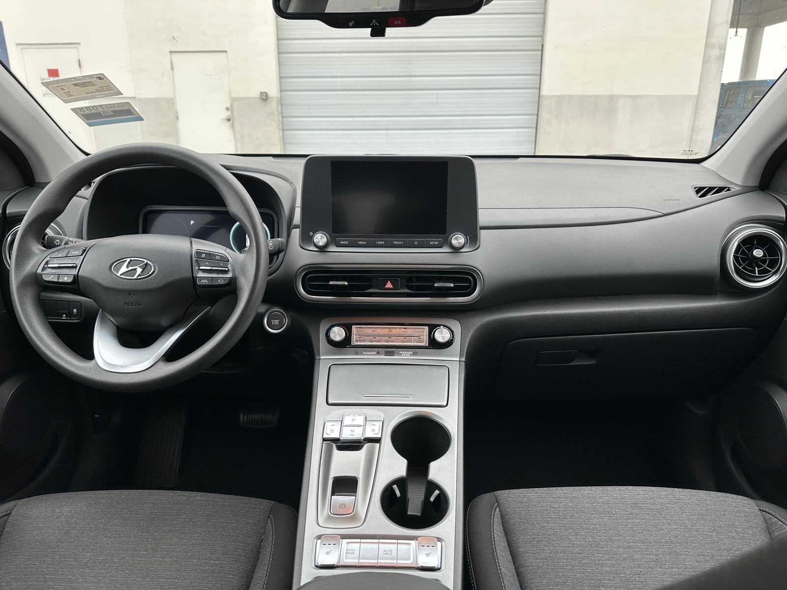 Thumbnail: 2023 Hyundai Kona - 3