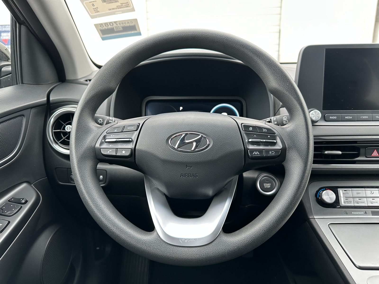Thumbnail: 2023 Hyundai Kona - 5
