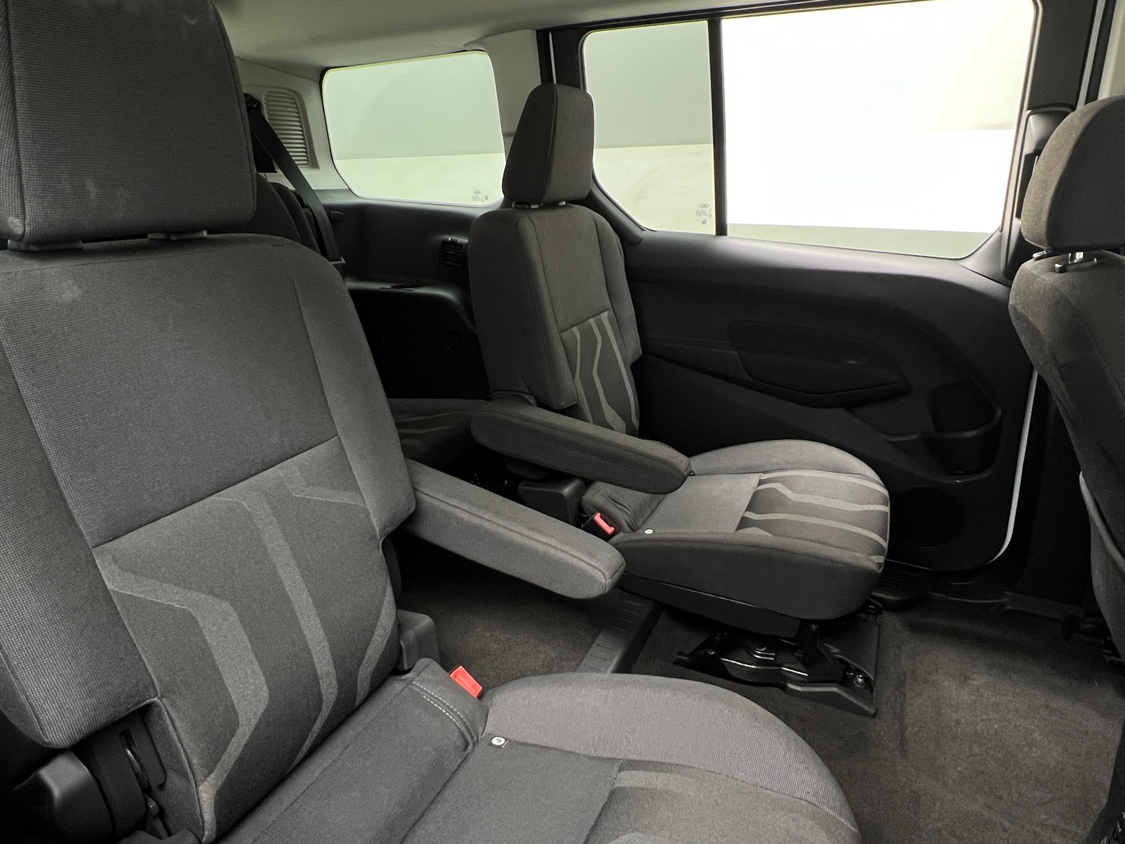 Thumbnail: 2016 Ford Transit Series - 6