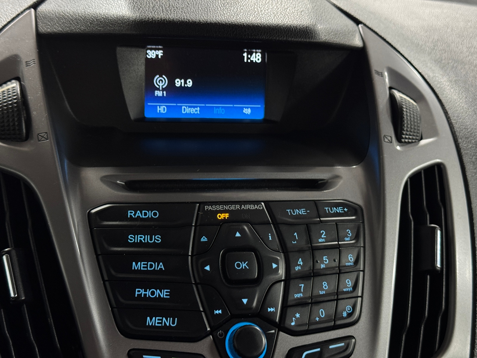 Thumbnail: 2016 Ford Transit Series - 4