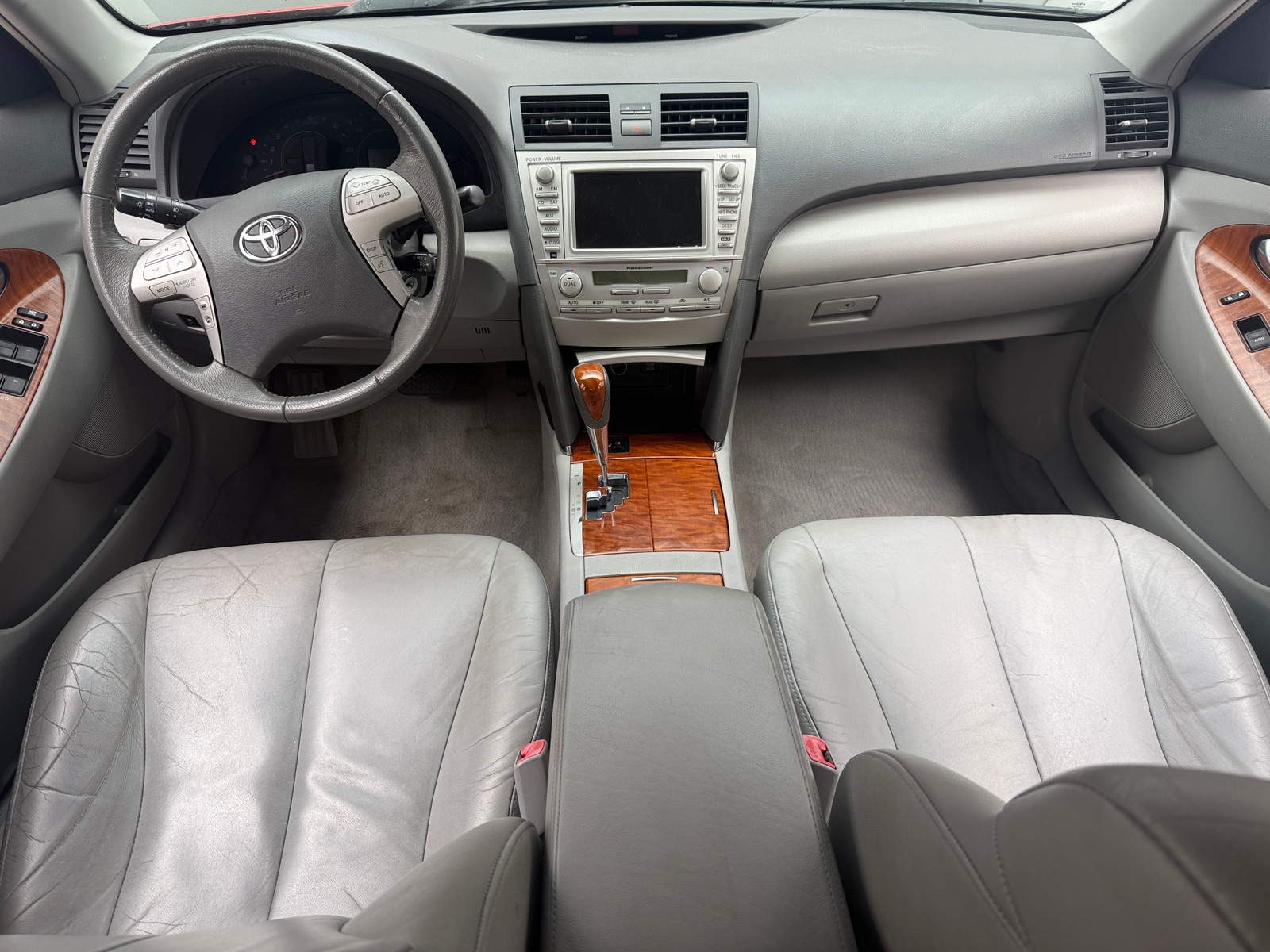 Thumbnail: 2011 Toyota Camry - 3