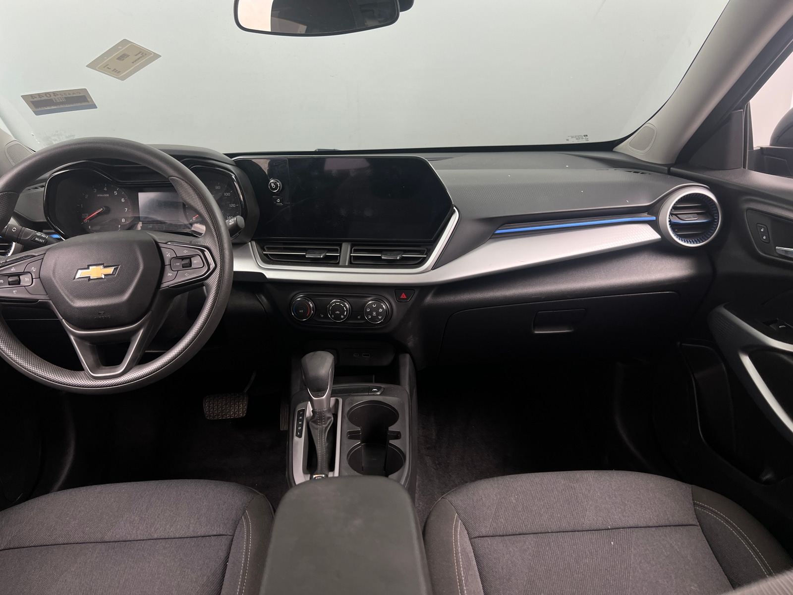 Thumbnail: 2025 Chevrolet Trax - 3