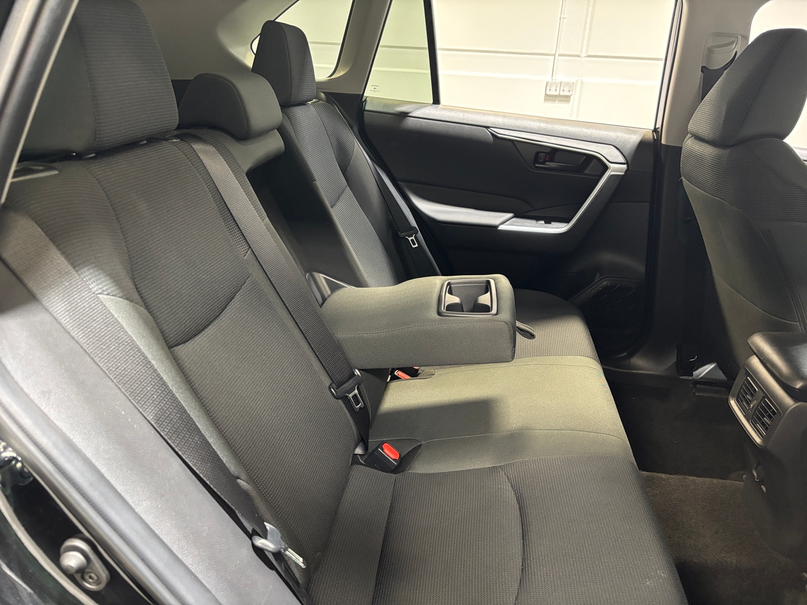 Thumbnail: 2025 Toyota RAV4 - 6