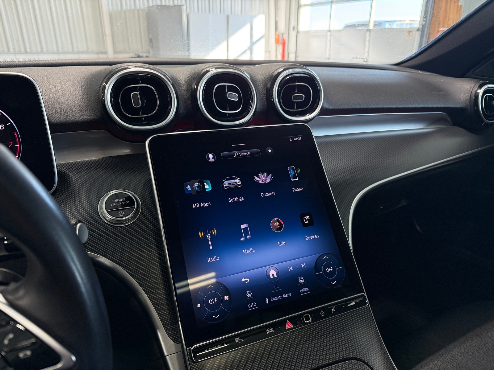 Thumbnail: 2024 Mercedes-Benz C-Class - 3